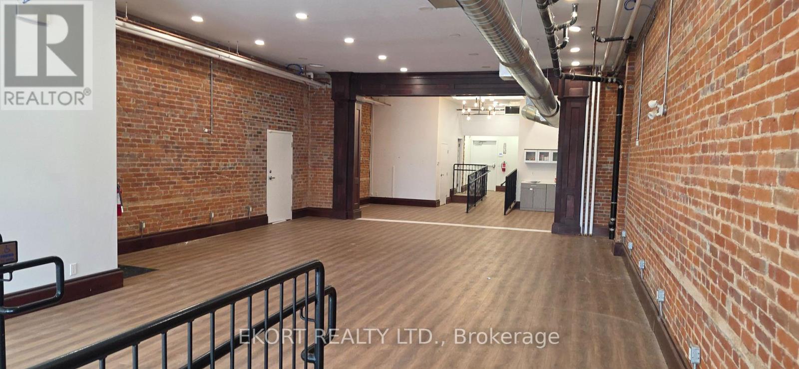 A - 249 Front Street, Belleville, Ontario K8N 2Z6 - Photo 2 - X12492184