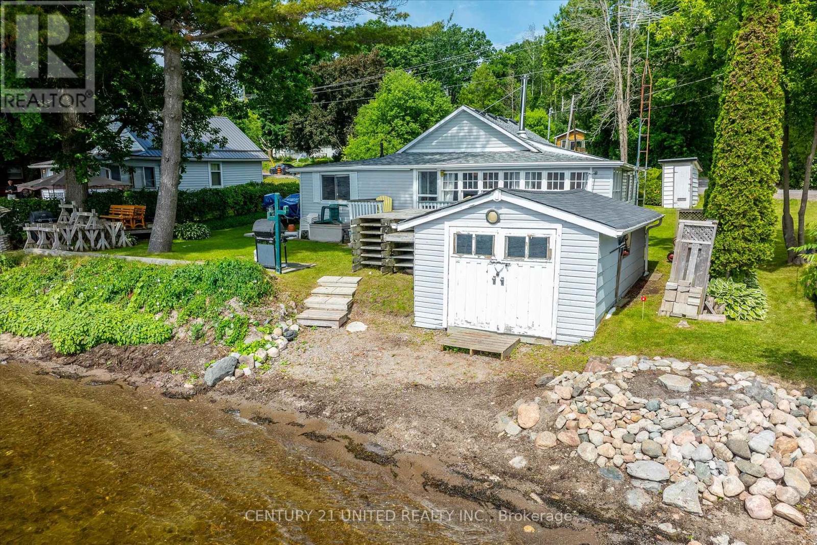 221 Paudash Street, Hiawatha First Nation, Ontario  K0L 2G0 - Photo 2 - X12492384