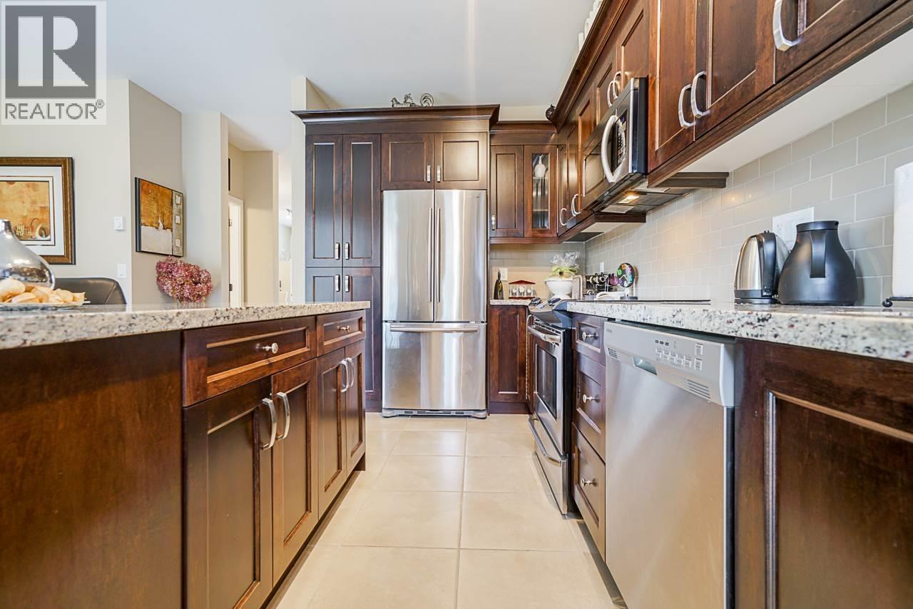 38 1299 COAST MERIDIAN ROAD, Coquitlam, British Columbia