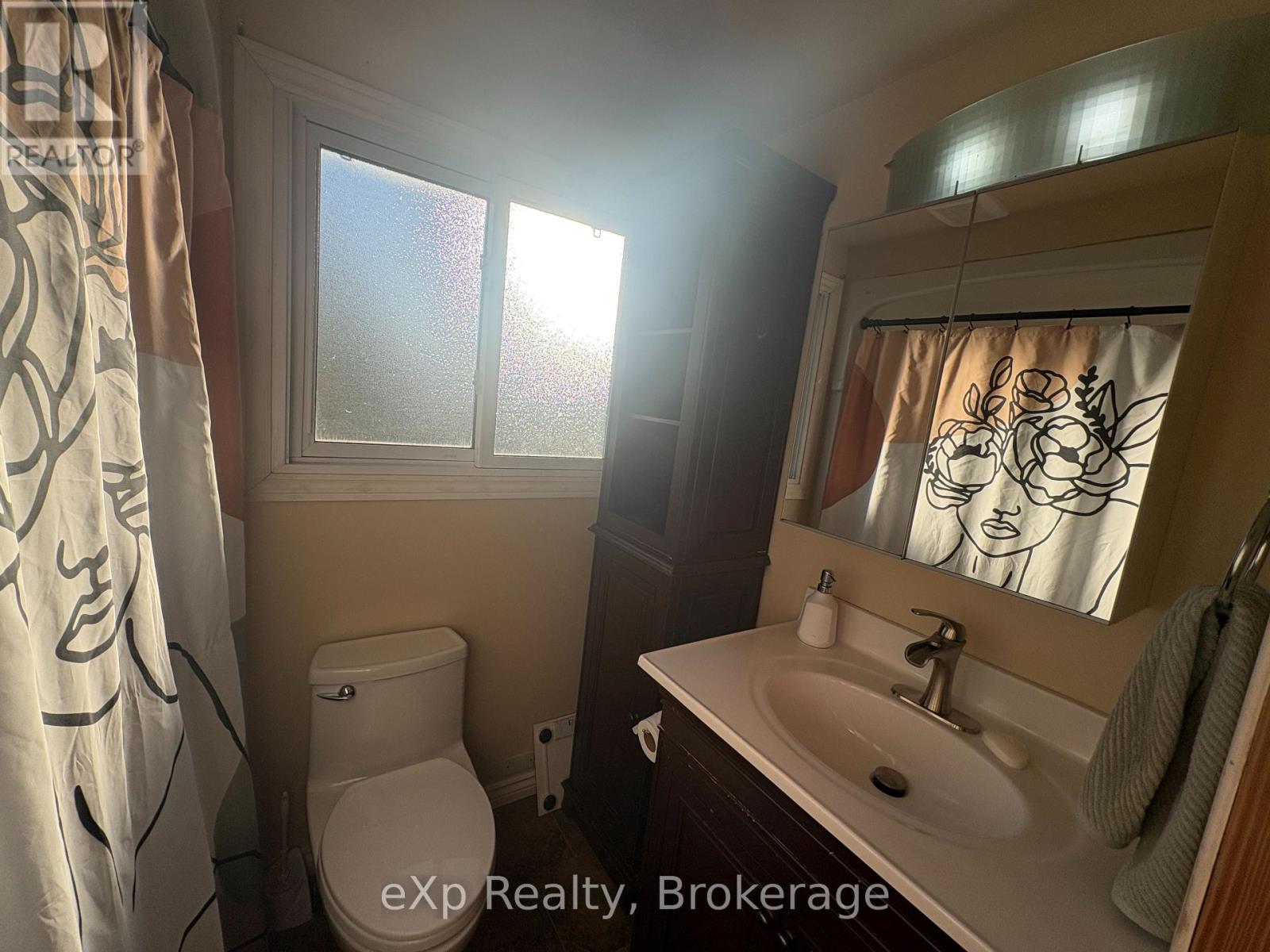 155 Bricker Street, Saugeen Shores, Ontario  N0H 2C4 - Photo 11 - X12492102