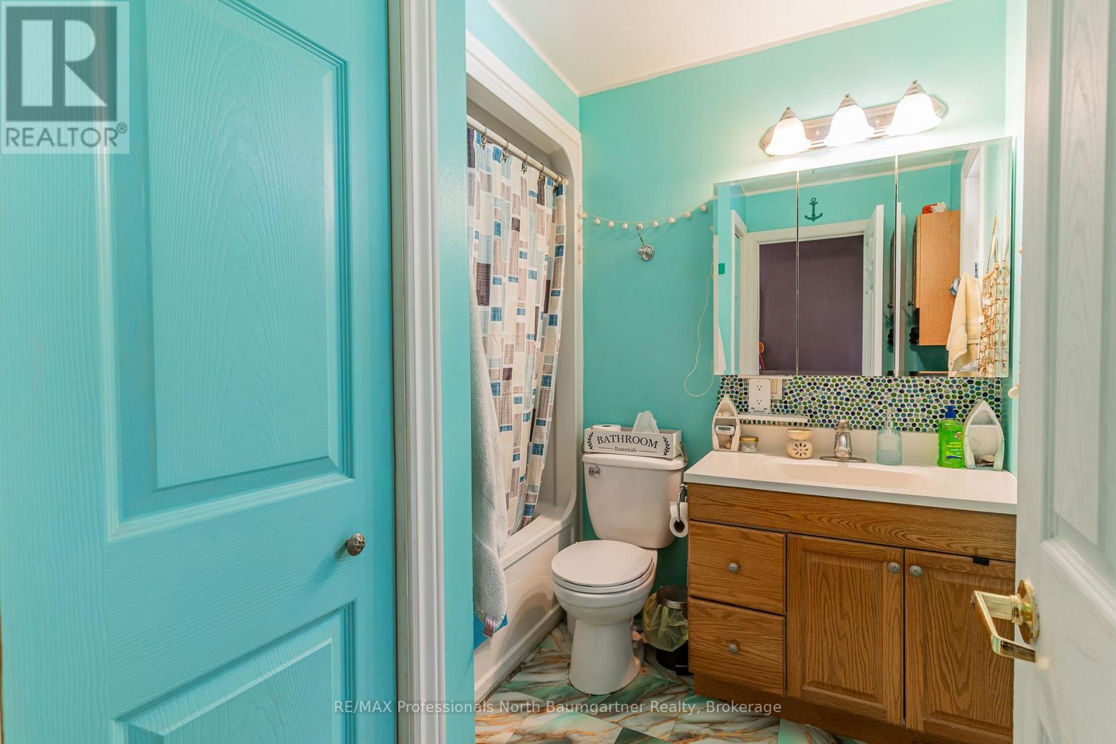 1093 Reynolds Road, Minden Hills, Ontario  K0M 2K0 - Photo 14 - X12492124