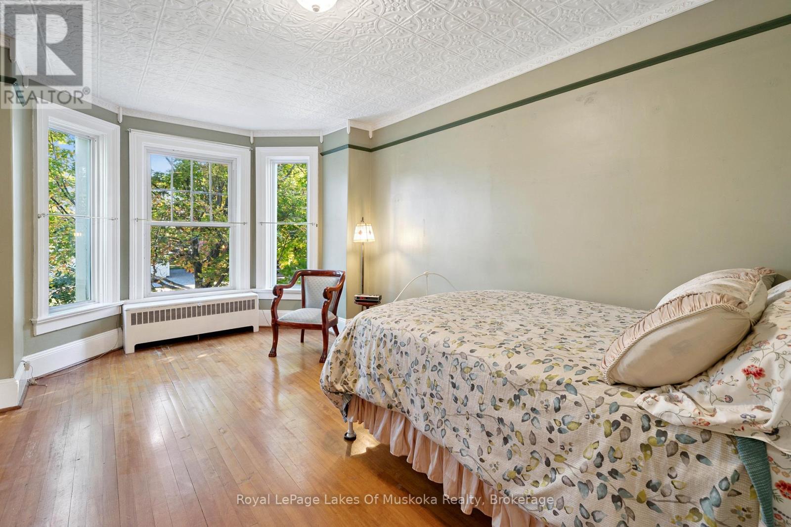 86 Quebec Street, Bracebridge, Ontario  P1L 2A4 - Photo 23 - X12492138