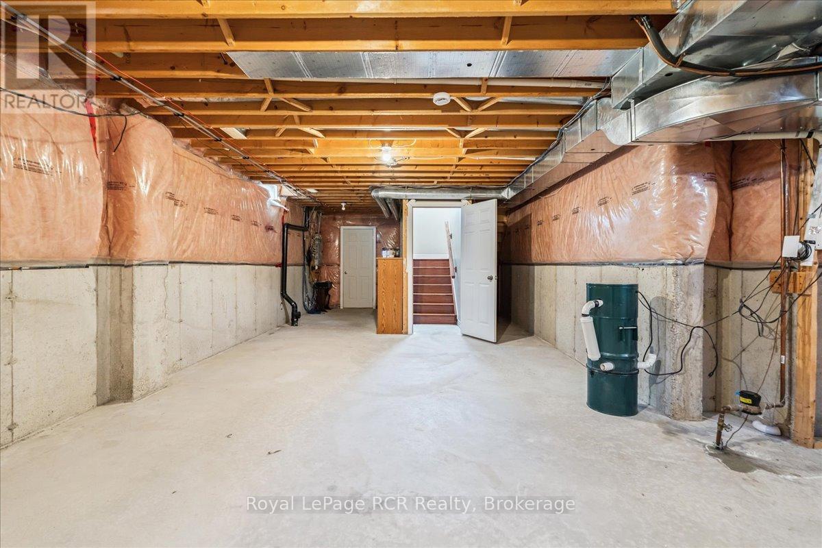 1462 14th Avenue E, Owen Sound, Ontario  N4K 0A1 - Photo 37 - X12492164