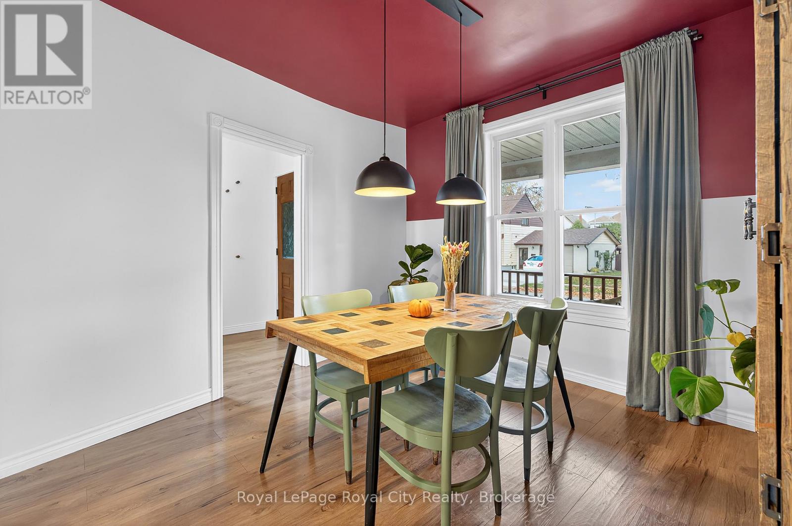 37 Lawrence Avenue, Guelph, Ontario  N1E 5Y4 - Photo 12 - X12492186