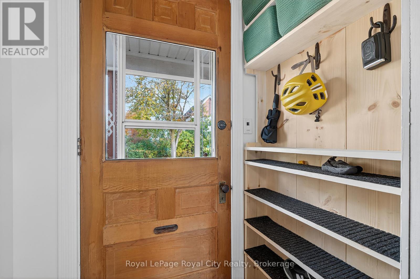 37 Lawrence Avenue, Guelph, Ontario  N1E 5Y4 - Photo 17 - X12492186