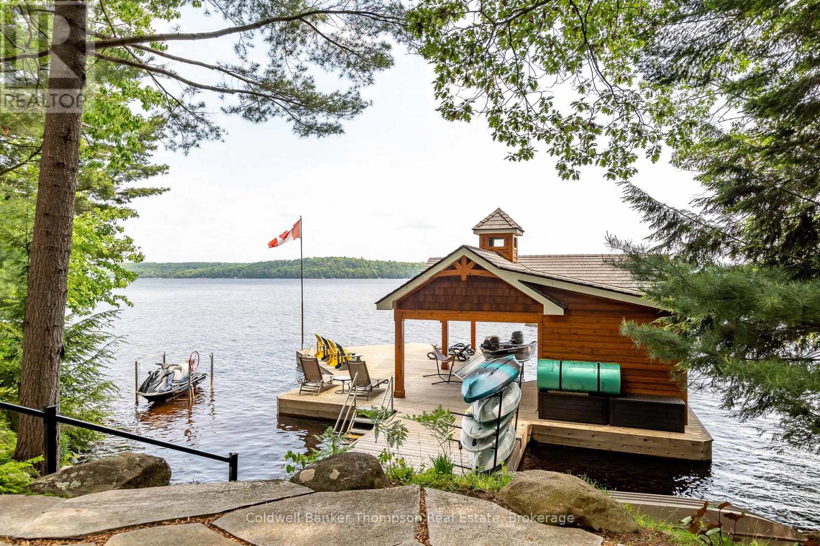 707 Evergreen Trail, Huntsville, Ontario  P1H 2L5 - Photo 3 - X12492370