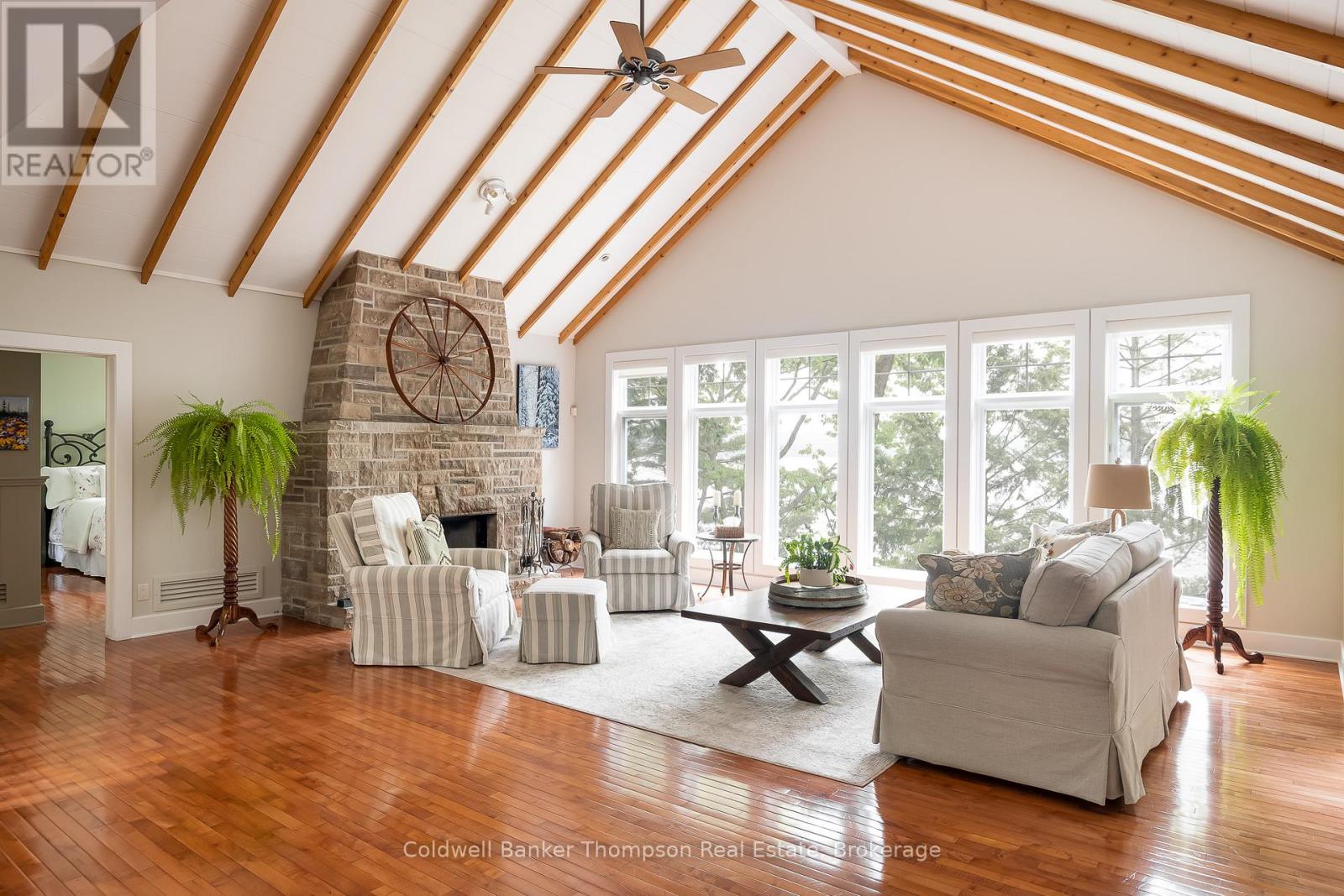 707 Evergreen Trail, Huntsville, Ontario  P1H 2L5 - Photo 5 - X12492370