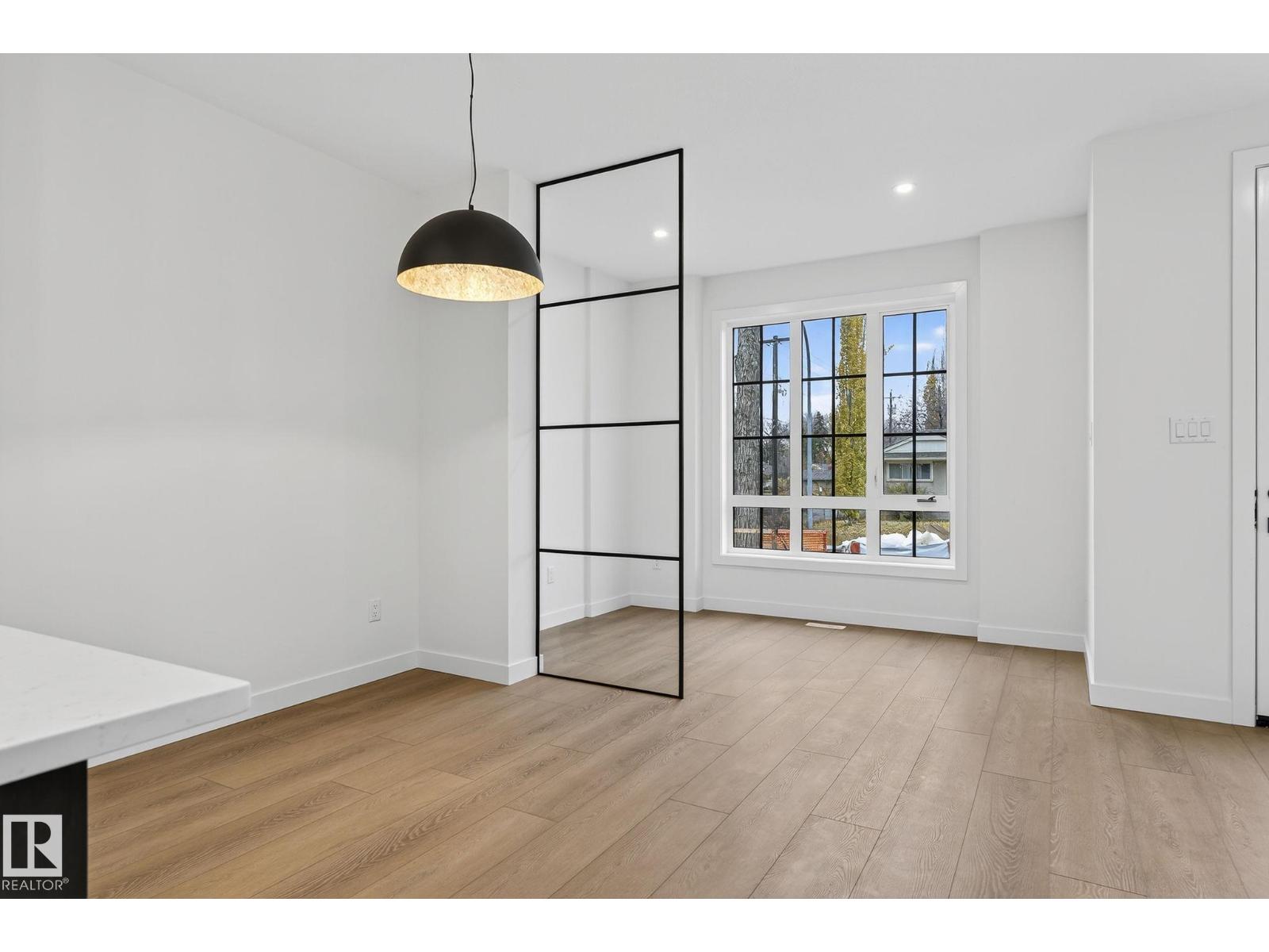 7711 95 Av Nw, Edmonton, Alberta  T6C 1X8 - Photo 12 - E4464043