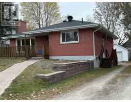 141 DUKE STREET W, North Bay, Ontario