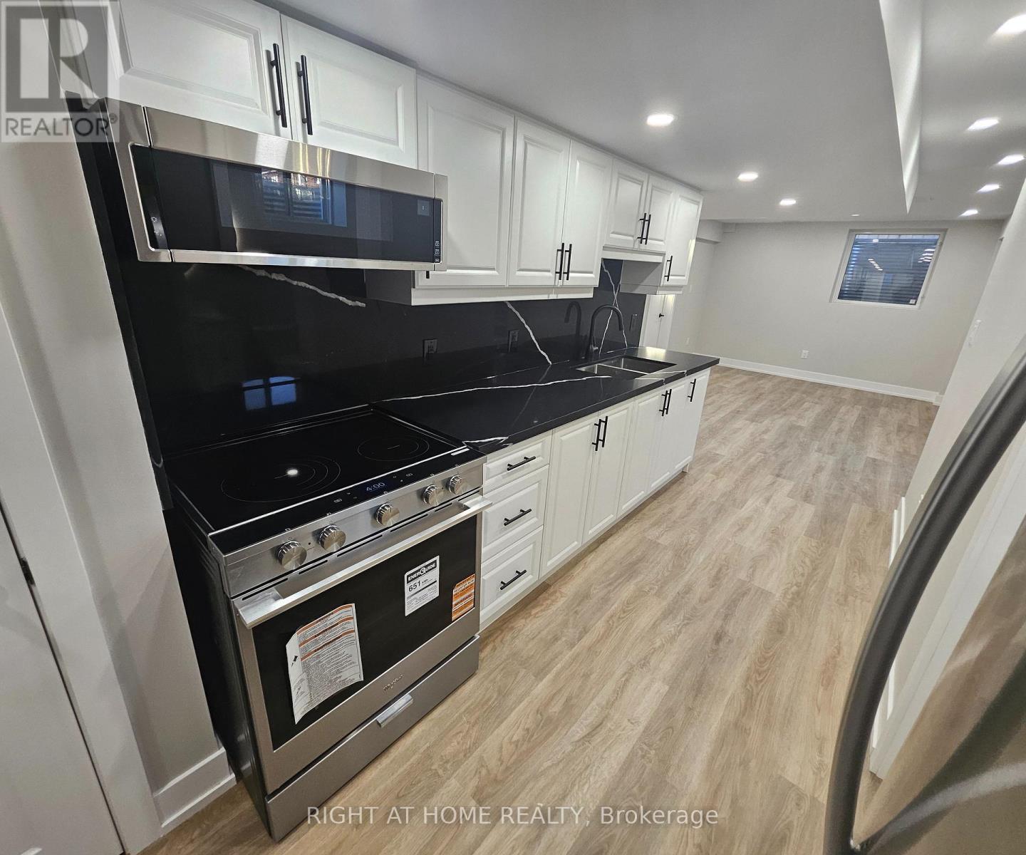 Basement - 852 Aspen Terrace, Milton, Ontario  L9E 1S2 - Photo 12 - W12491994