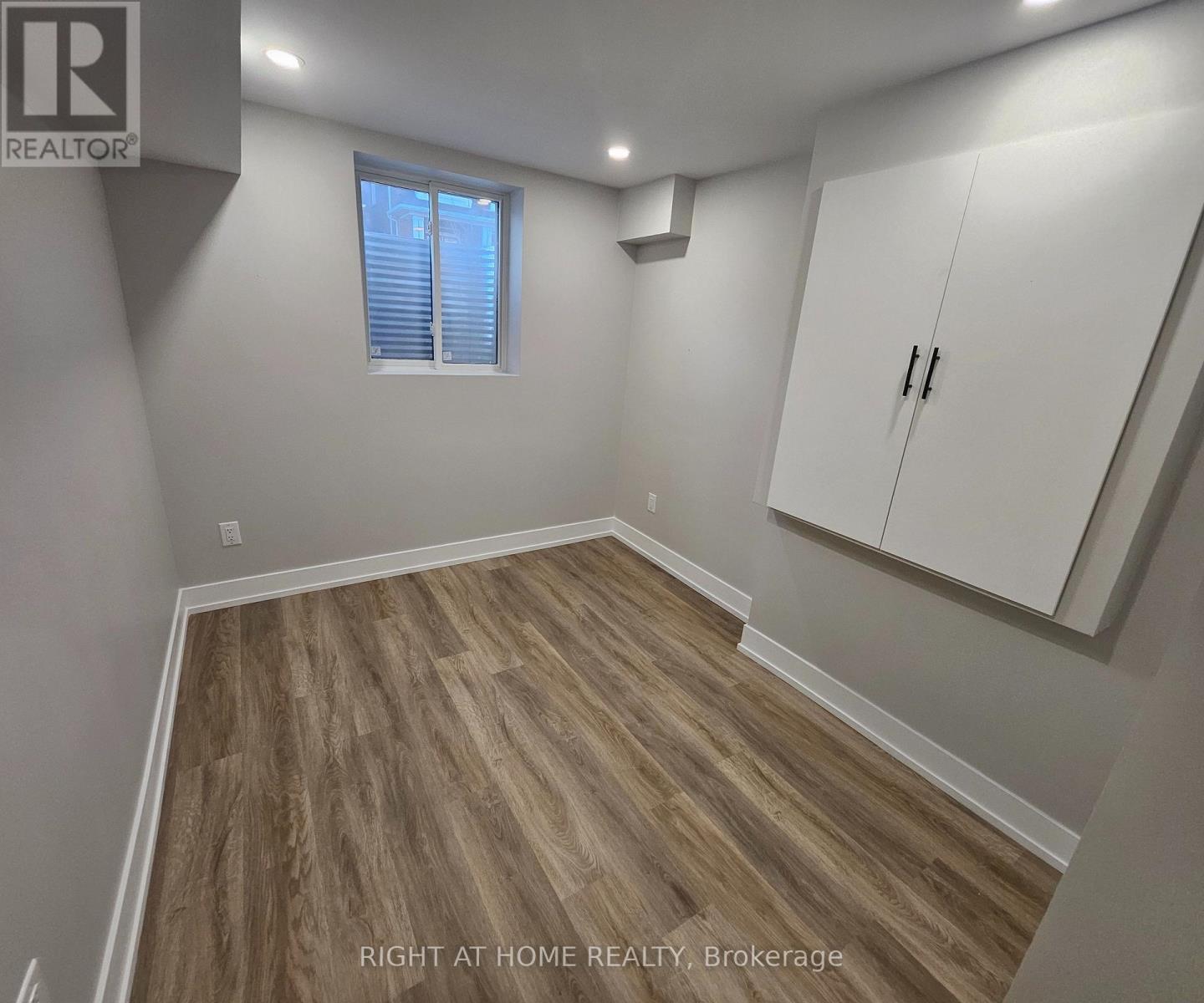 Basement - 852 Aspen Terrace, Milton, Ontario  L9E 1S2 - Photo 15 - W12491994