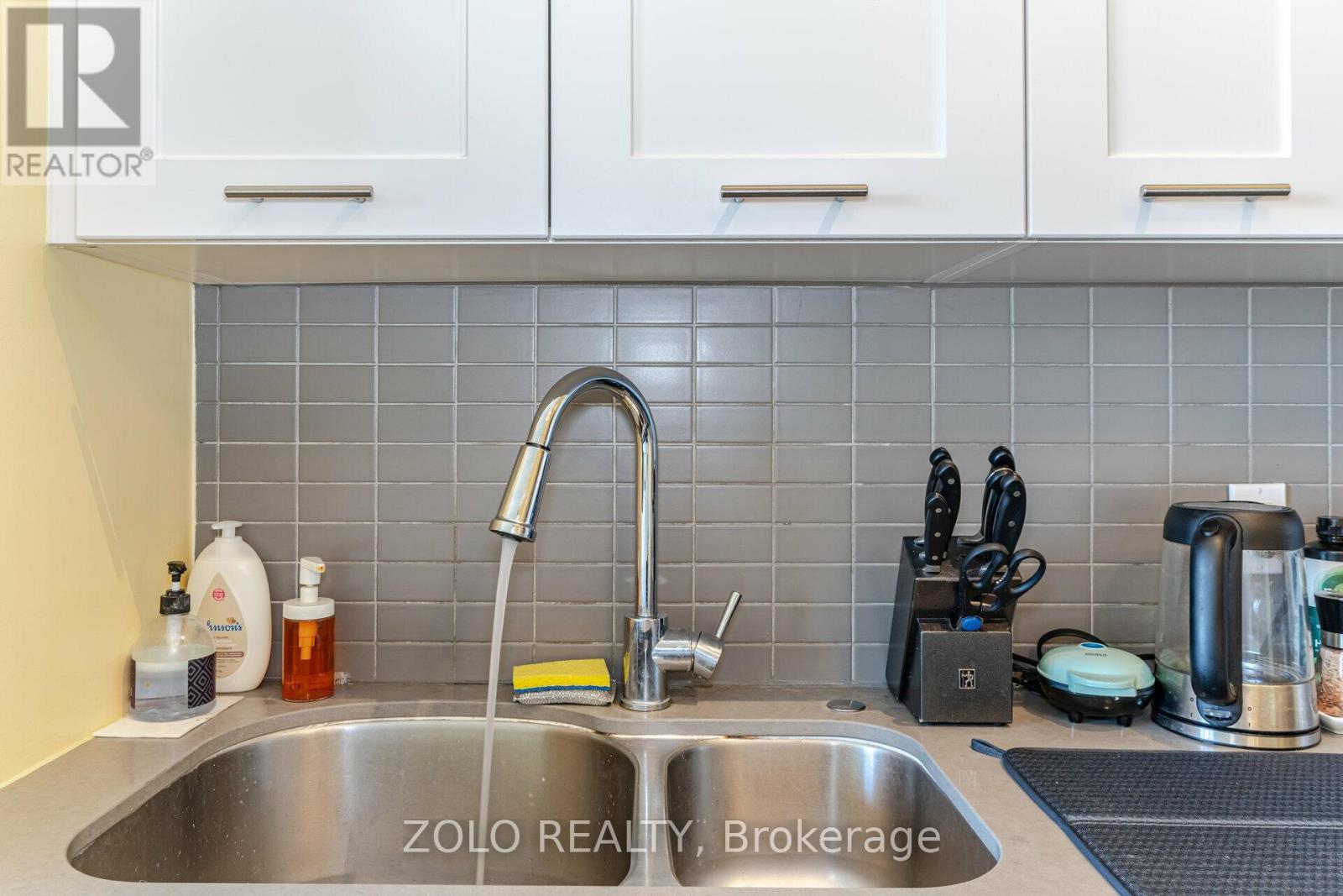 902 - 2212 Lakeshore Boulevard W, Toronto, Ontario  M8V 0C2 - Photo 13 - W12492008