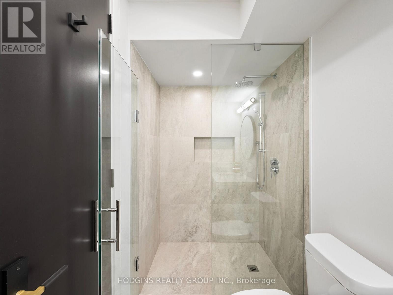 855 Tenth Street, Mississauga, Ontario  L5E 1S7 - Photo 17 - W12492030