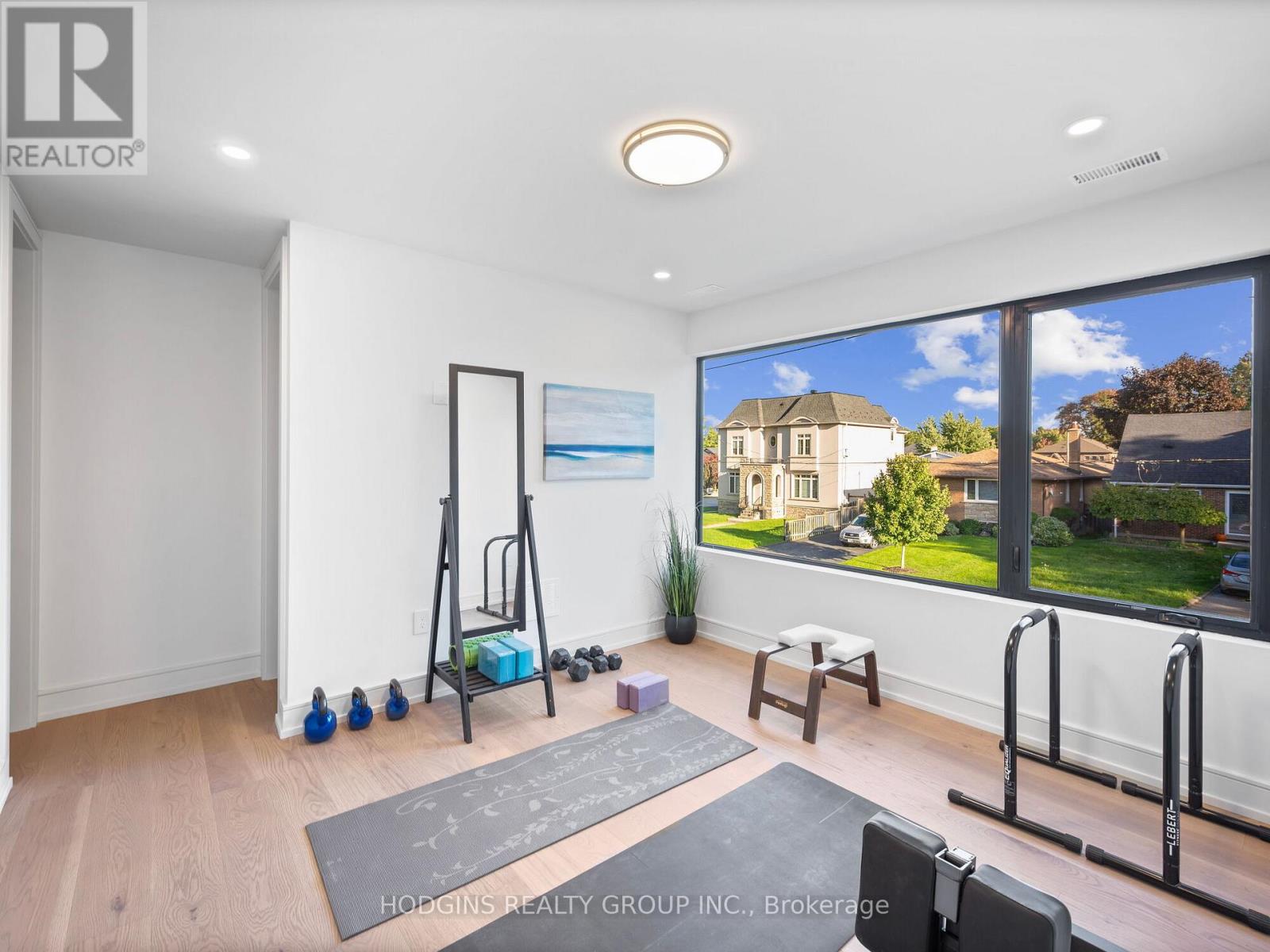 855 Tenth Street, Mississauga, Ontario  L5E 1S7 - Photo 18 - W12492030