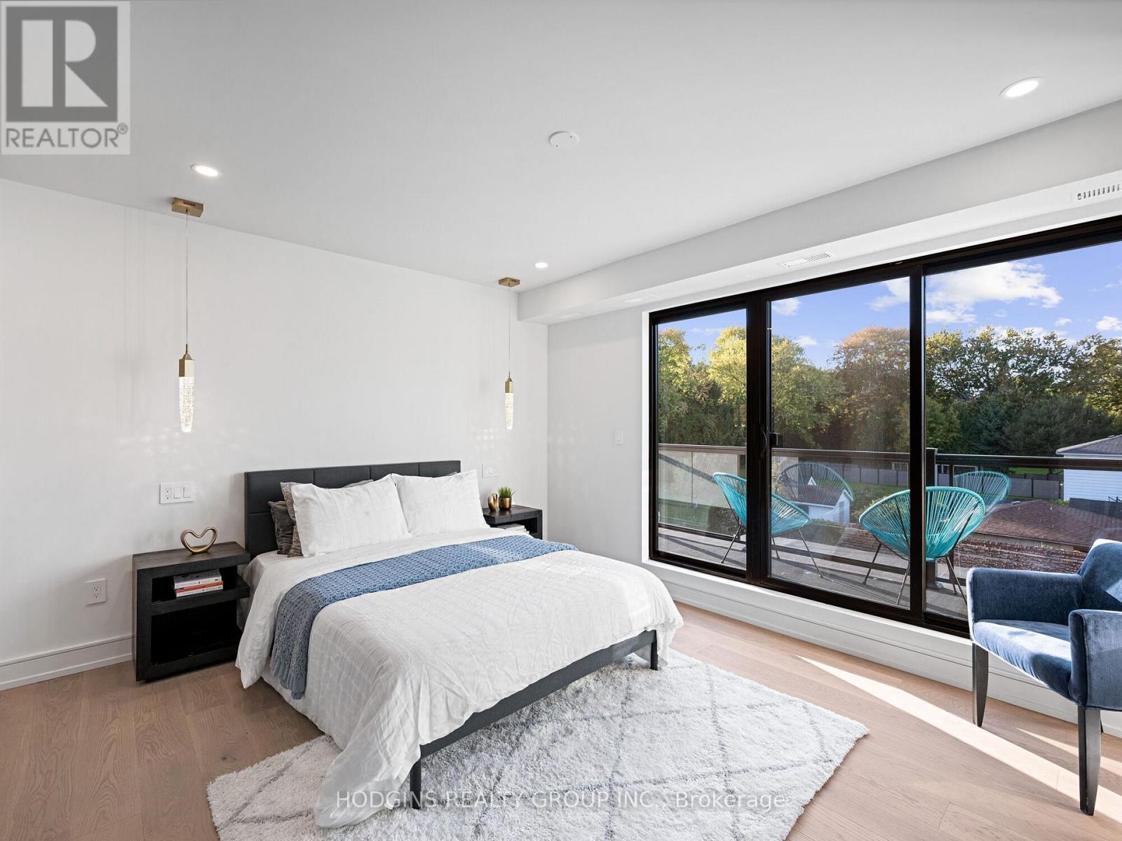 855 Tenth Street, Mississauga, Ontario  L5E 1S7 - Photo 22 - W12492030