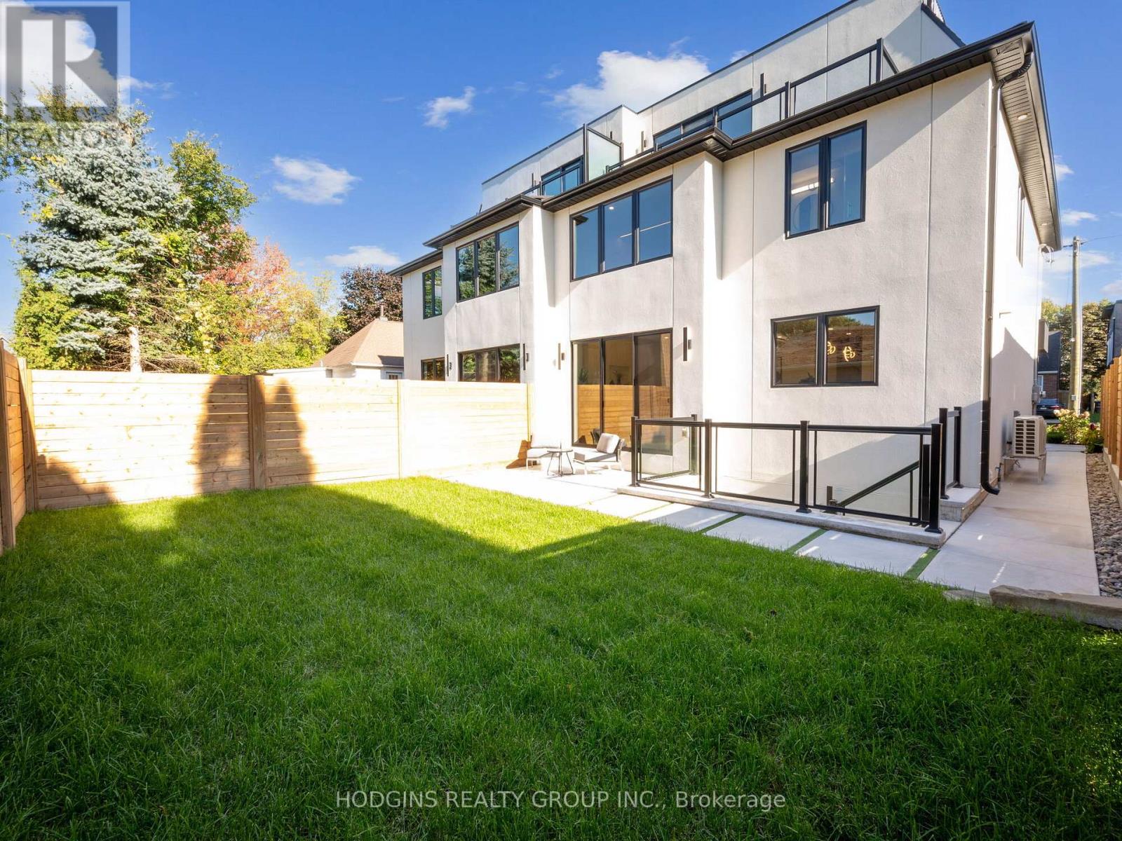 855 Tenth Street, Mississauga, Ontario  L5E 1S7 - Photo 31 - W12492030