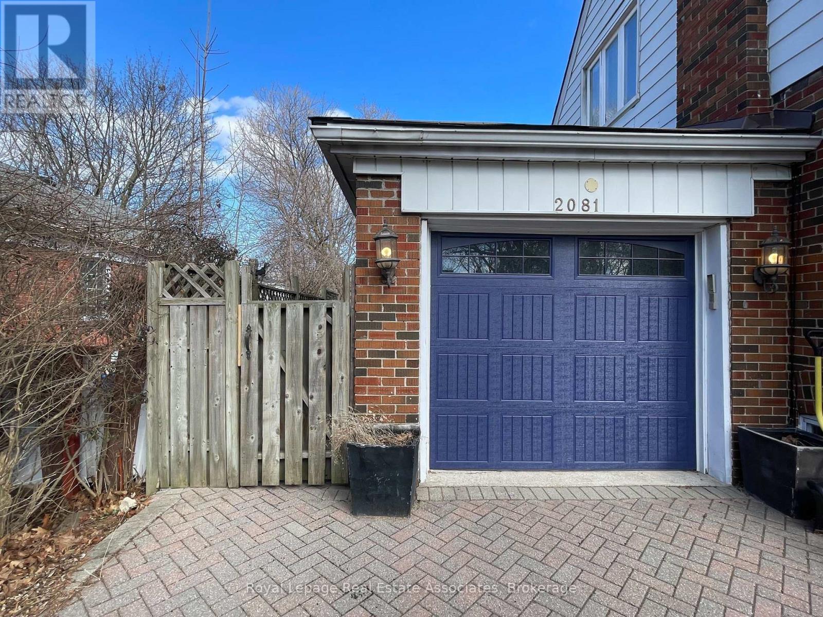 2081b Snow Crescent, Mississauga, Ontario  L4Y 1T4 - Photo 19 - W12492034