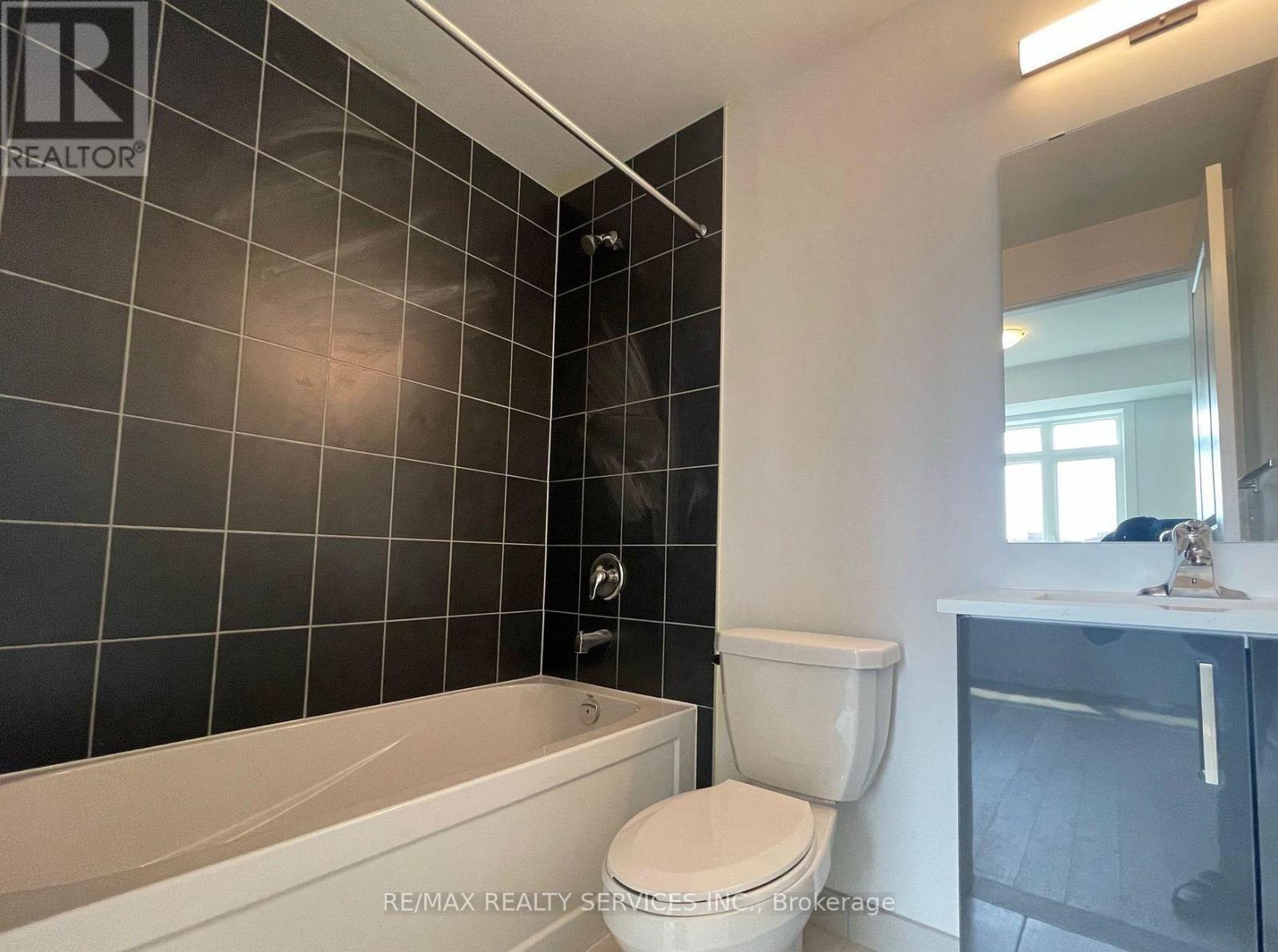 255 - 1095 Douglas Mccurdy Comm Drive, Mississauga, Ontario  L5G 0C6 - Photo 10 - W12492084