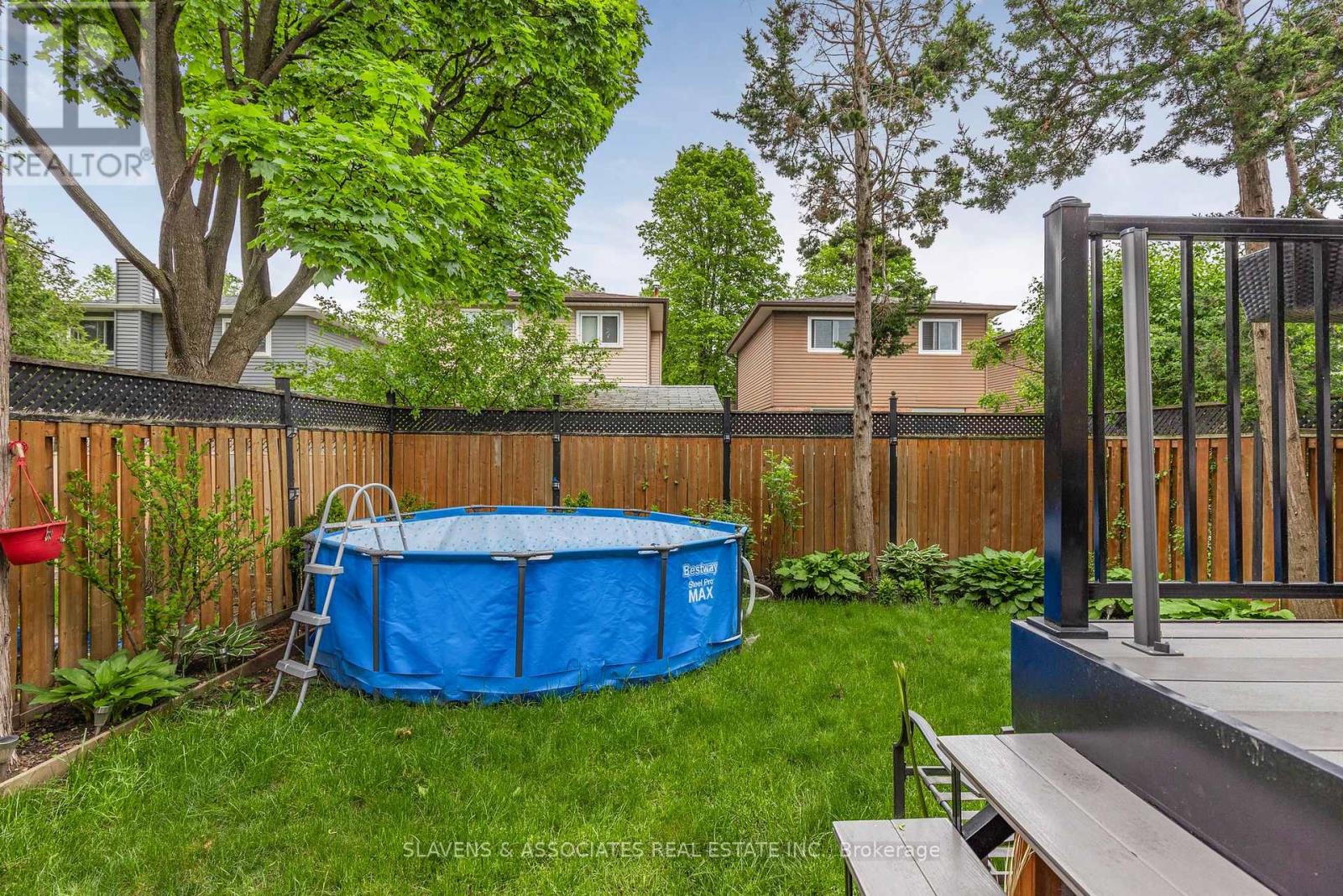 37 Vodden Street W, Brampton, Ontario  L6X 2W6 - Photo 35 - W12492086