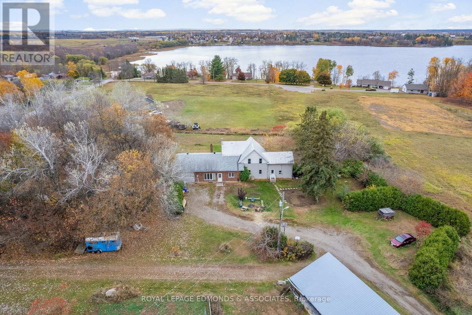 44 ALVA DRIVE, Whitewater Region, Ontario