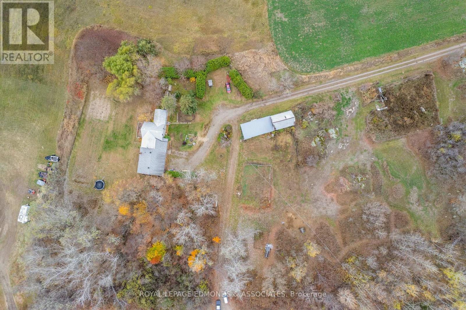 44 Alva Drive, Whitewater Region, Ontario  K0J 1K0 - Photo 35 - X12492224