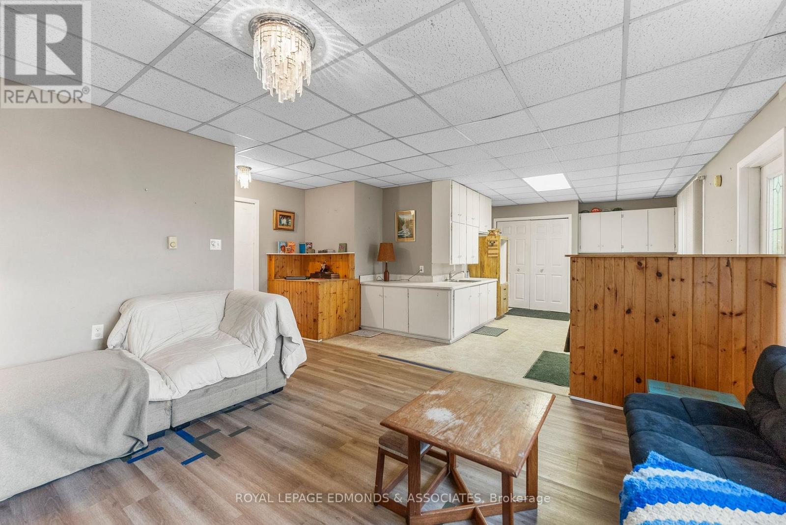 44 Alva Drive, Whitewater Region, Ontario  K0J 1K0 - Photo 7 - X12492224