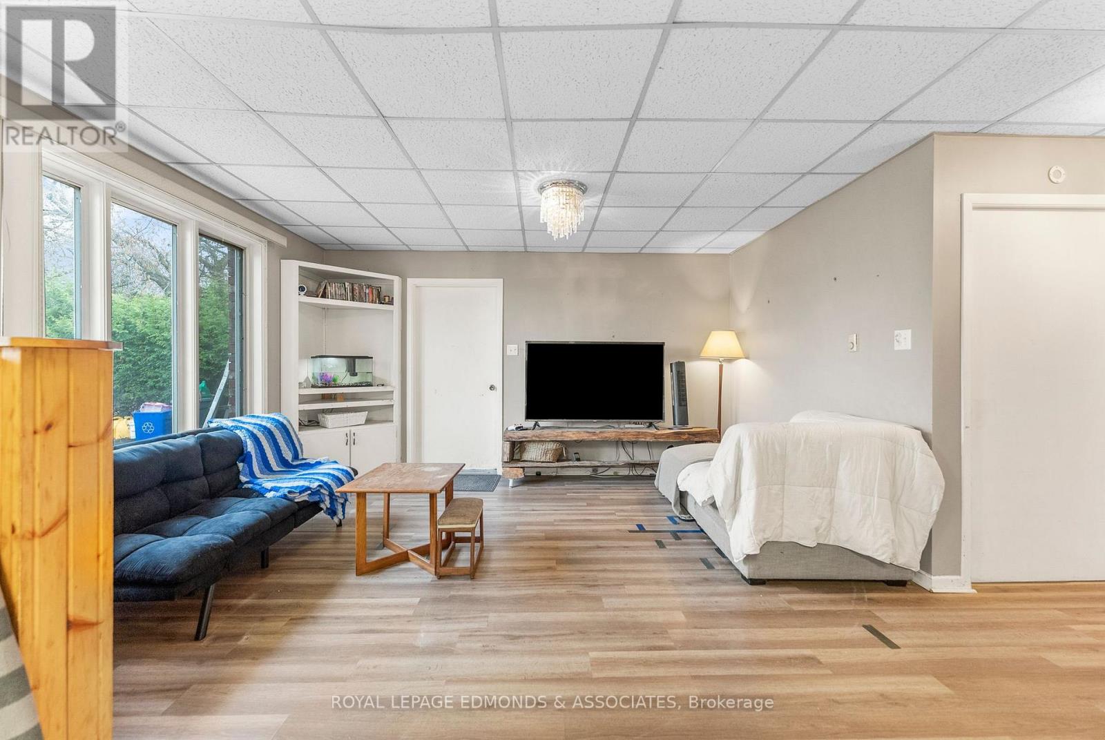 44 Alva Drive, Whitewater Region, Ontario  K0J 1K0 - Photo 8 - X12492224