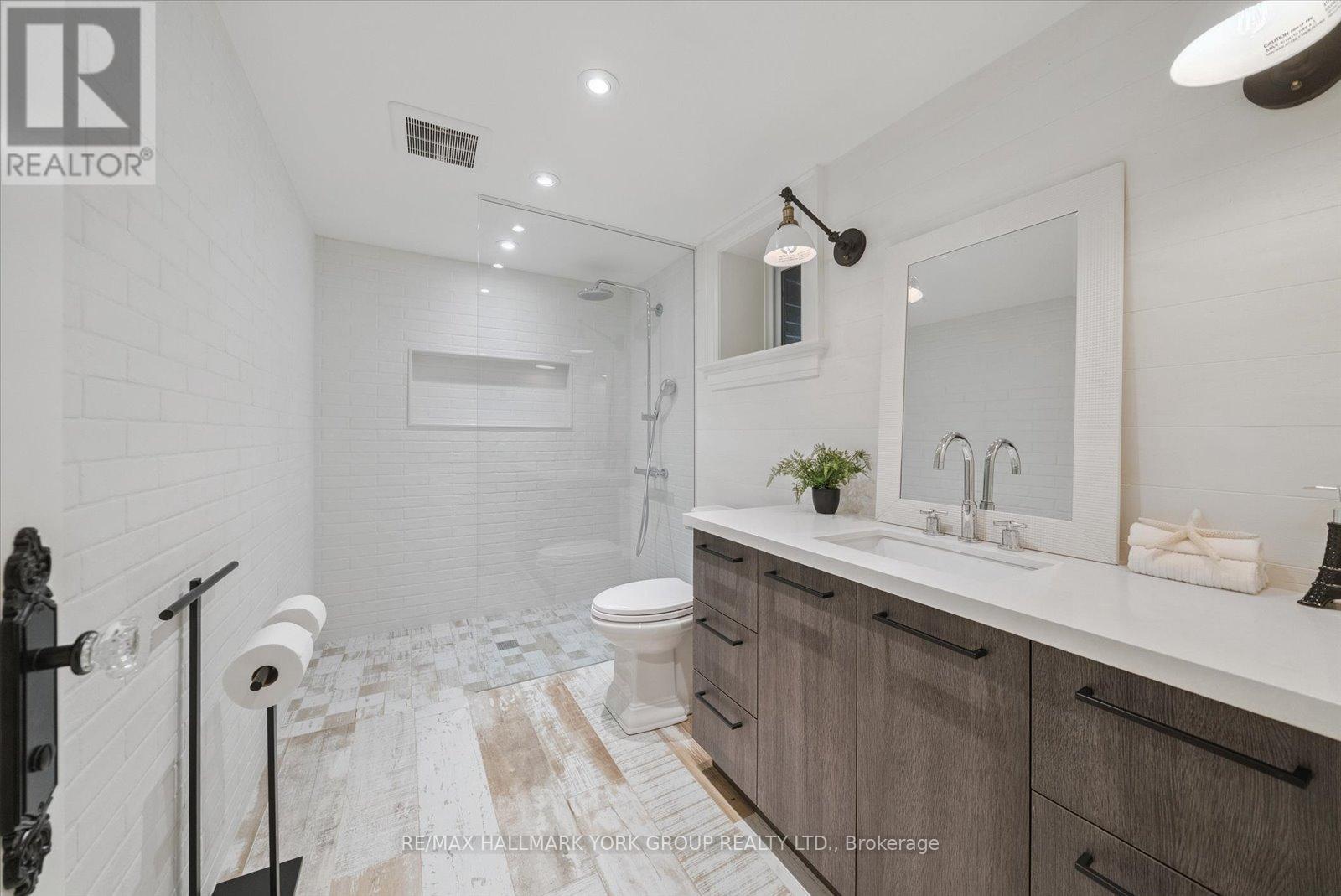 380 Rouge Hills Drive, Toronto, Ontario  M1C 2Z5 - Photo 33 - E12462455