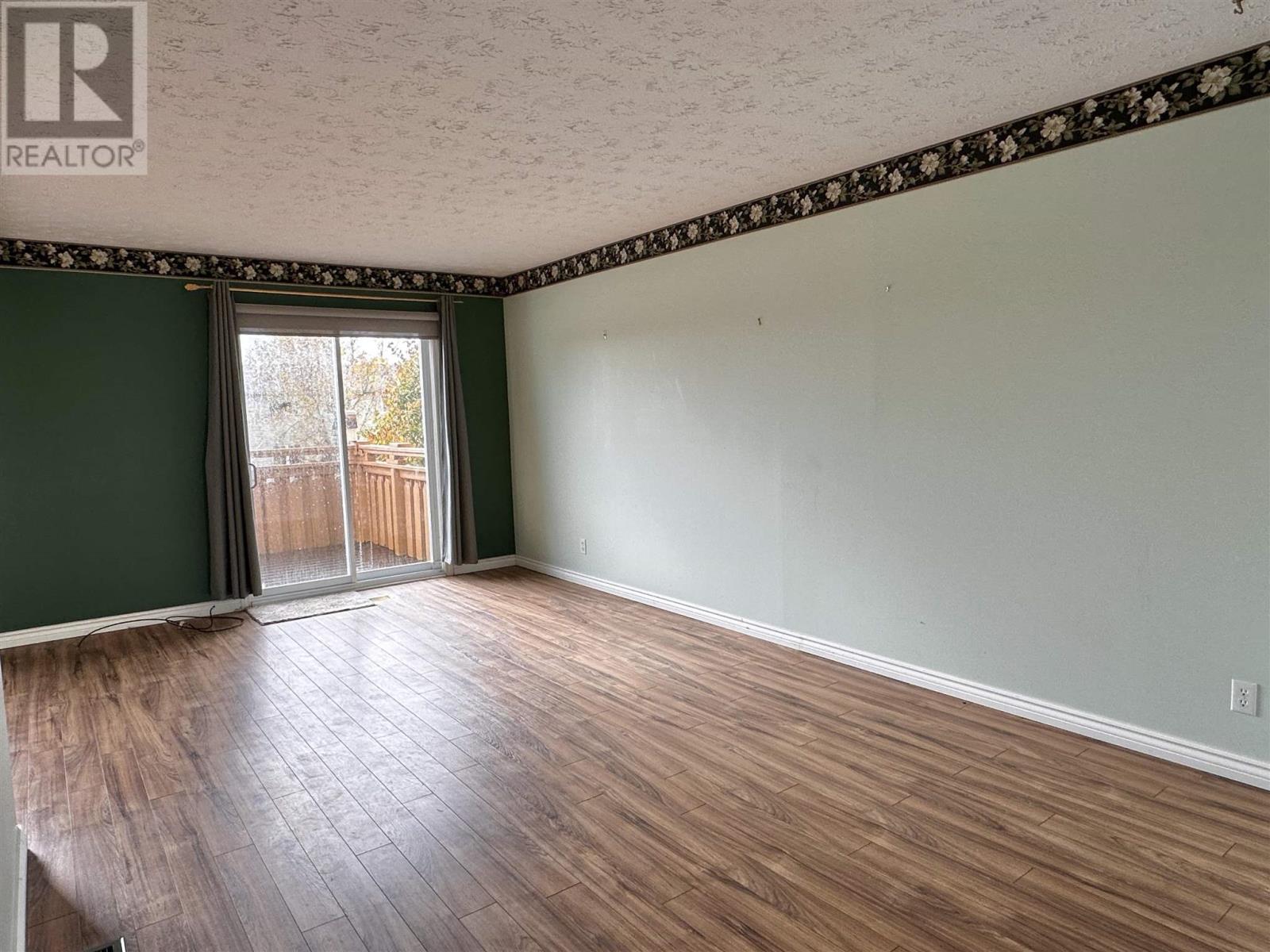 3 Farrell Cres, Elliot Lake, Ontario  P5A 3N5 - Photo 11 - SM252038