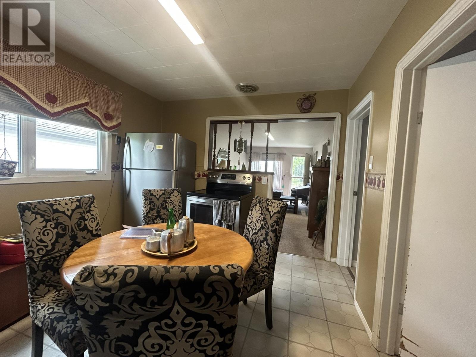 113 Burns St, Atikokan, Ontario  P0T 1C0 - Photo 5 - TB252623