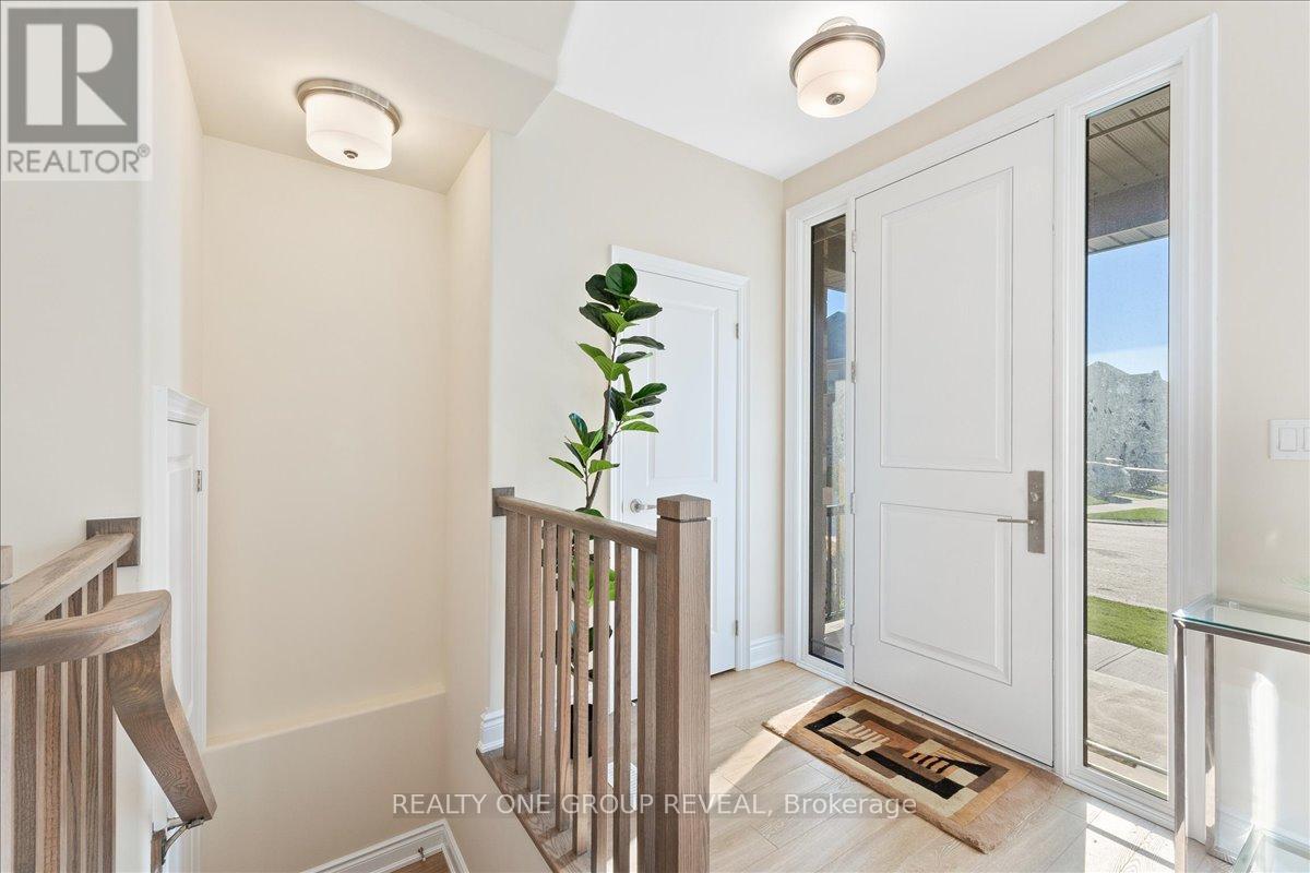 12 Harrigan Street, Port Hope, Ontario  L1A 0G6 - Photo 4 - X12492036