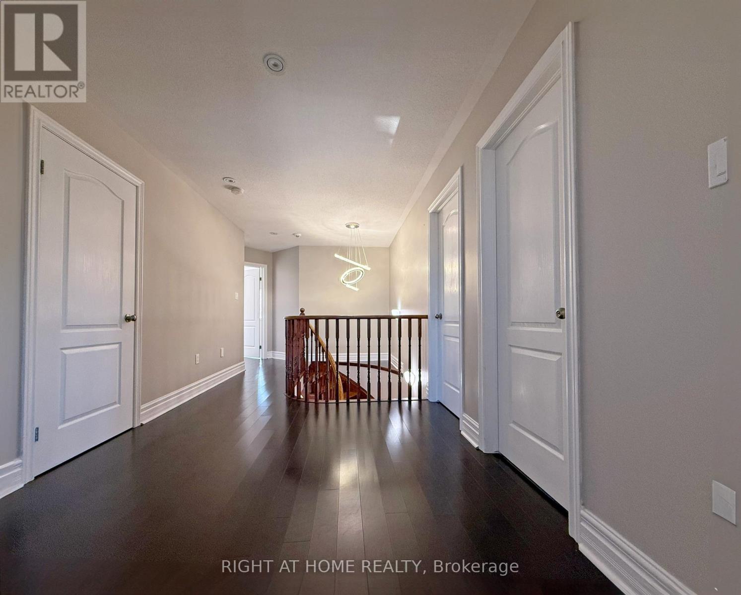 1294 Baseline Road, Hamilton, Ontario  L8E 0E4 - Photo 17 - X12492046