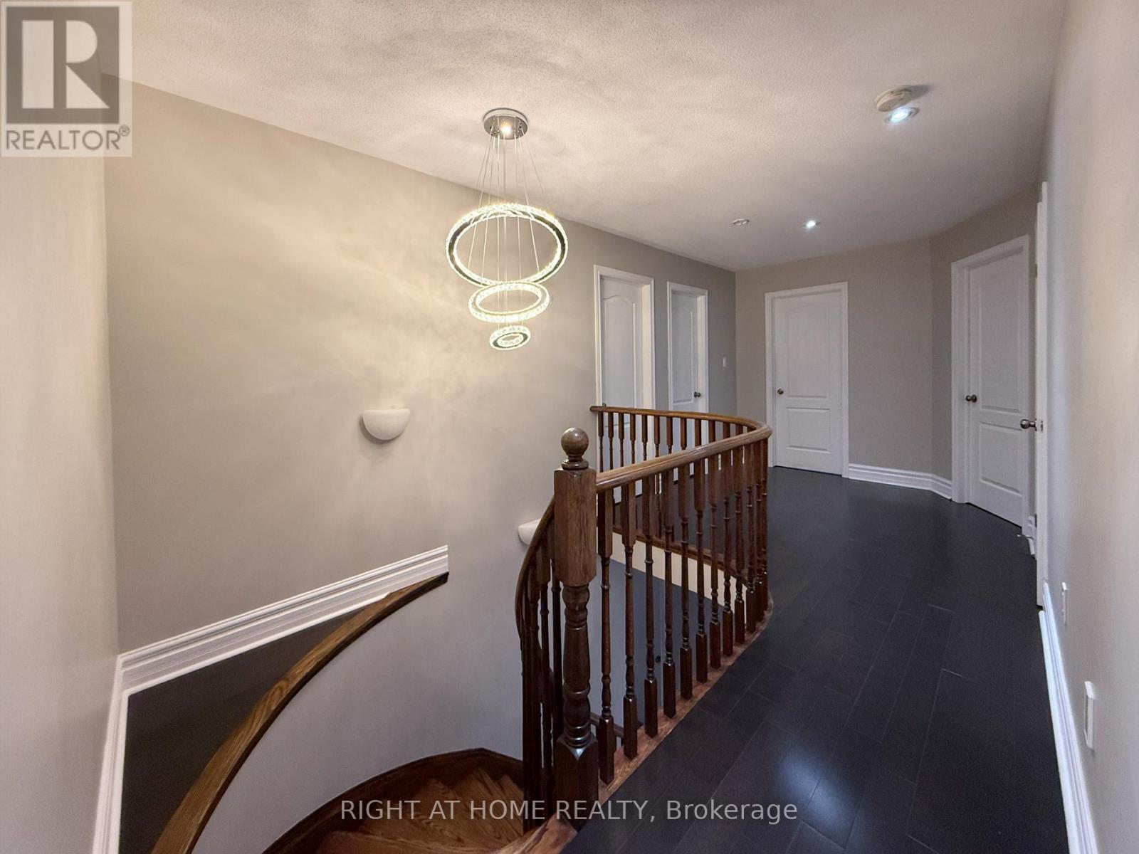 1294 Baseline Road, Hamilton, Ontario  L8E 0E4 - Photo 18 - X12492046