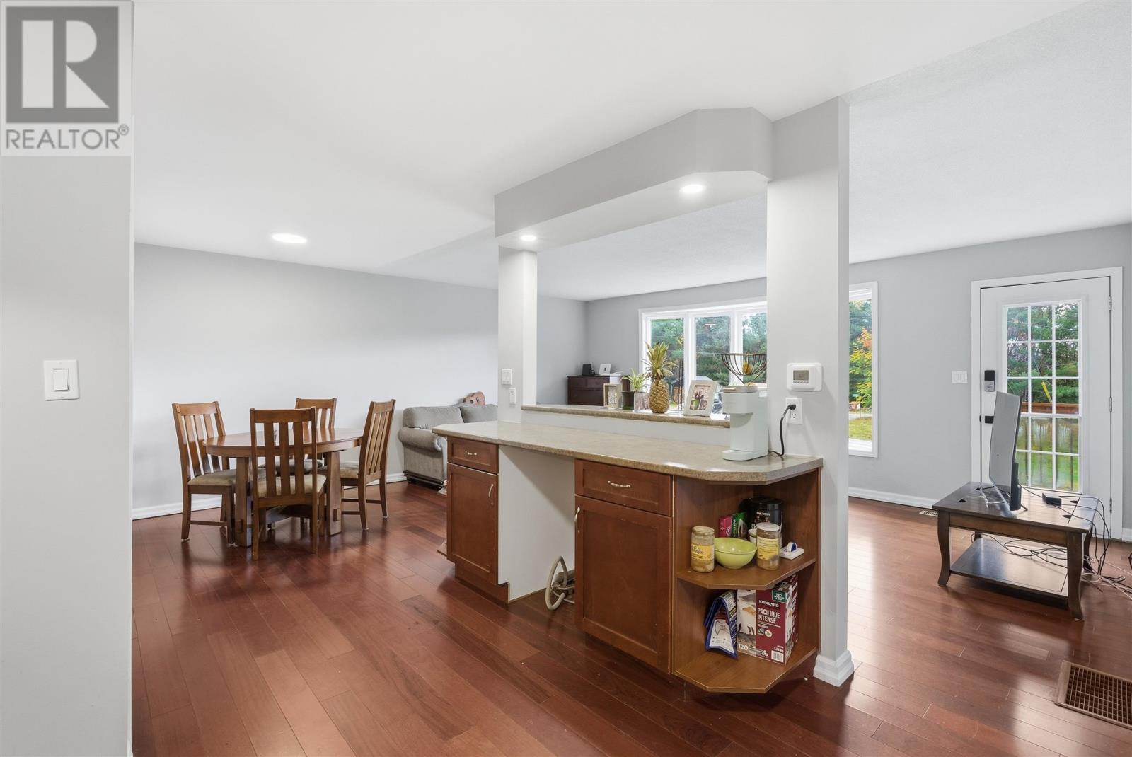 1039 Sheppards Ln, Spragge, Ontario  P0R 1K0 - Photo 11 - SM253076