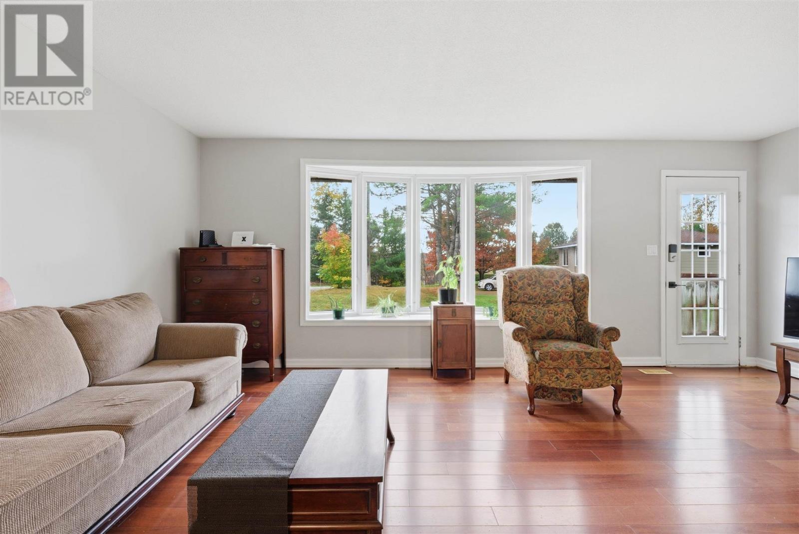 1039 Sheppards Ln, Spragge, Ontario  P0R 1K0 - Photo 14 - SM253076