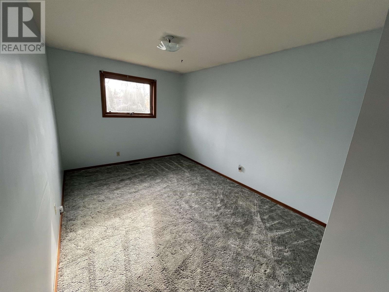 127 Logan Ave, Thunder Bay, Ontario  P7A 7X8 - Photo 23 - TB253265