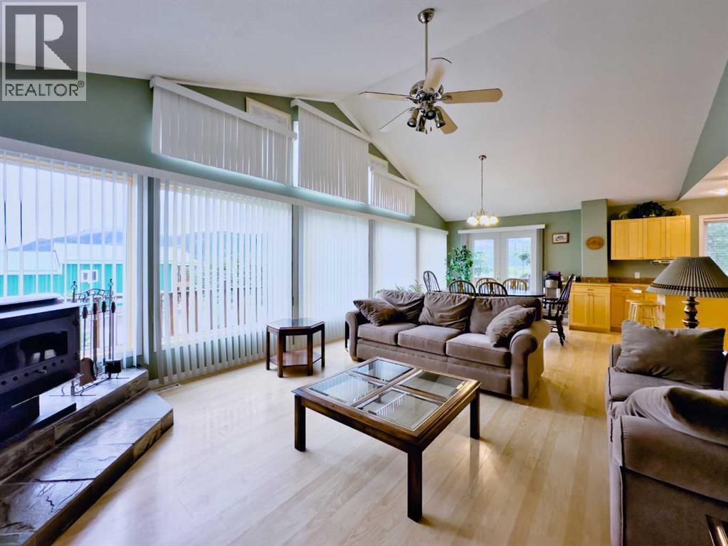 23701 Passburg Drive, Bellevue, Alberta  T0K 0C0 - Photo 13 - A2241670