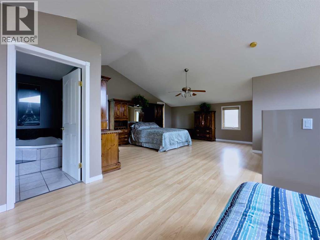 23701 Passburg Drive, Bellevue, Alberta  T0K 0C0 - Photo 18 - A2241670