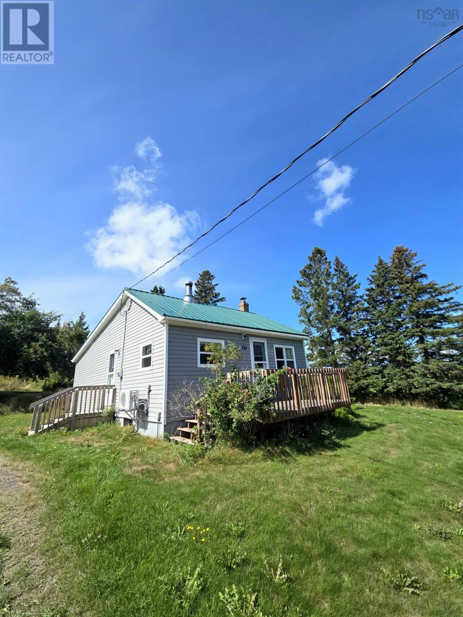 77 Bayfield Road, Afton, Nova Scotia  B0H 1A0 - Photo 2 - 202522978