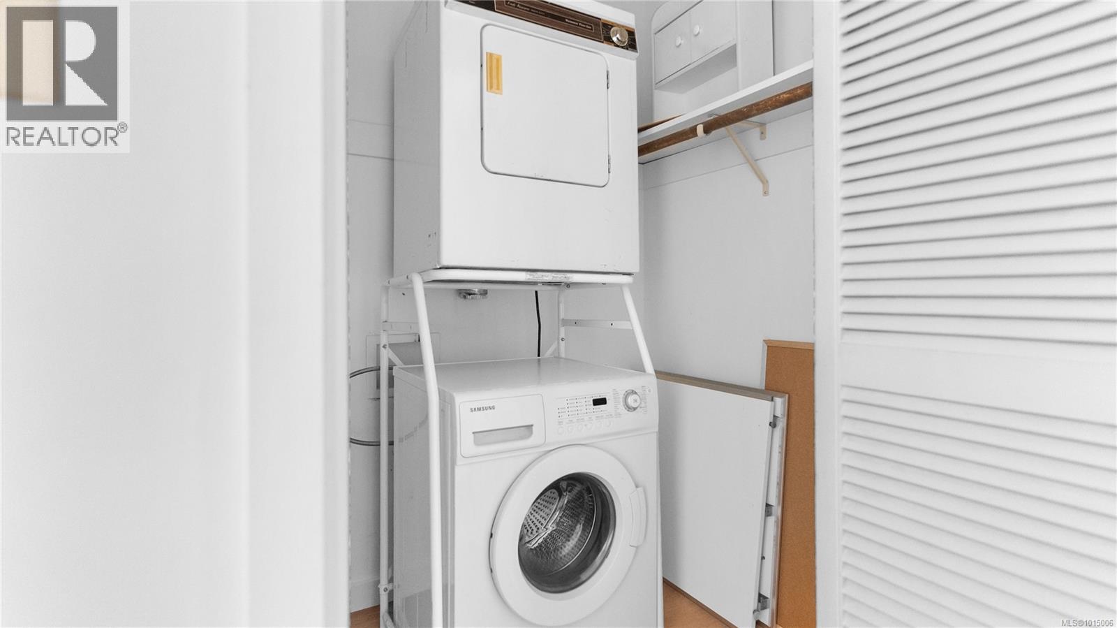 2059 Saltair Pl, Saanich, British Columbia  V8N 4S4 - Photo 43 - 1015006