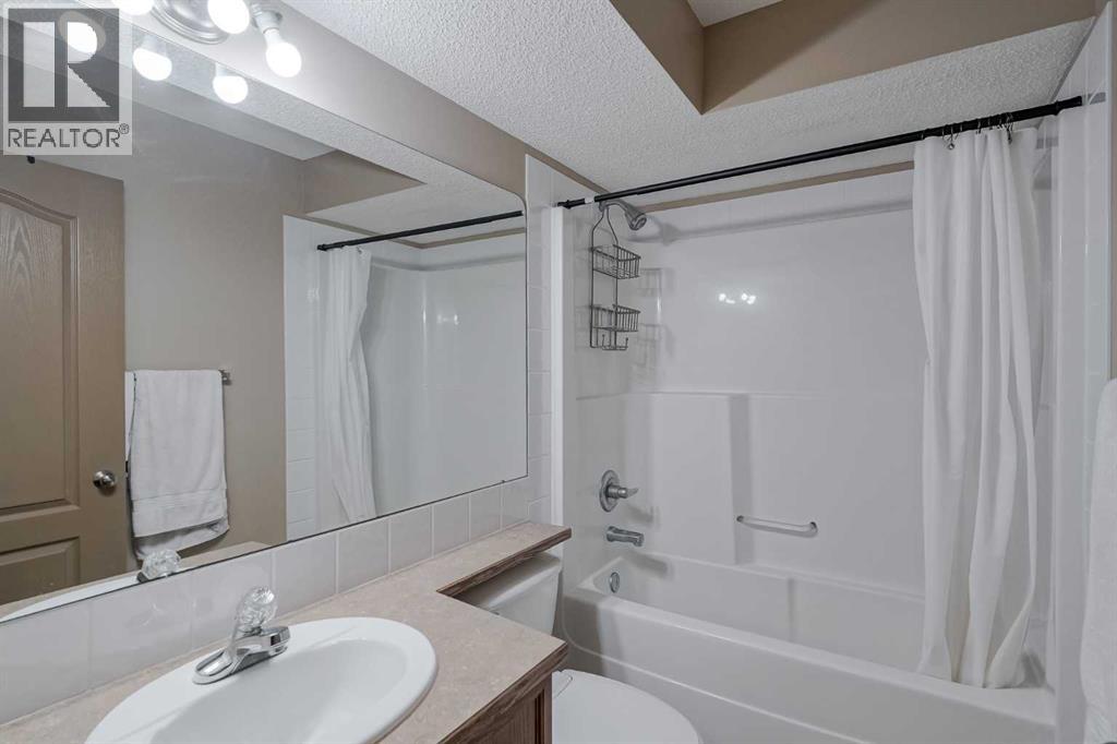 126 Kincora Park Nw, Calgary, Alberta  T3R 1L6 - Photo 34 - A2264531