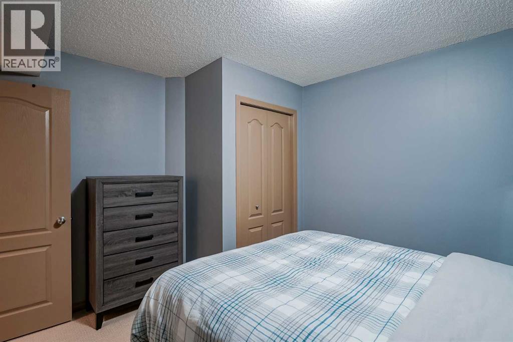 126 Kincora Park Nw, Calgary, Alberta  T3R 1L6 - Photo 33 - A2264531