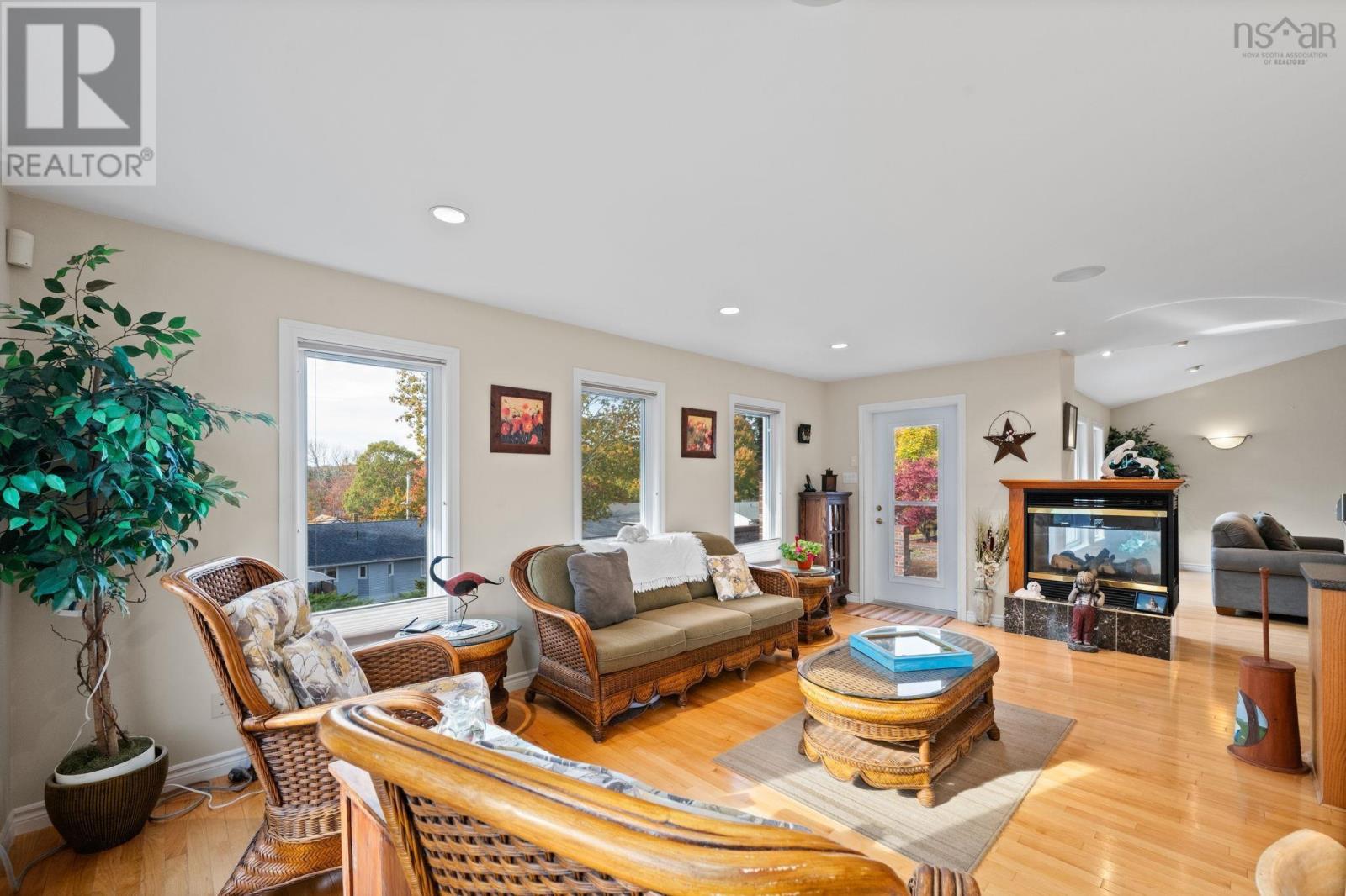 46 Stoneridge Court, Bridgewater, Nova Scotia  B4V 3T9 - Photo 10 - 202525924