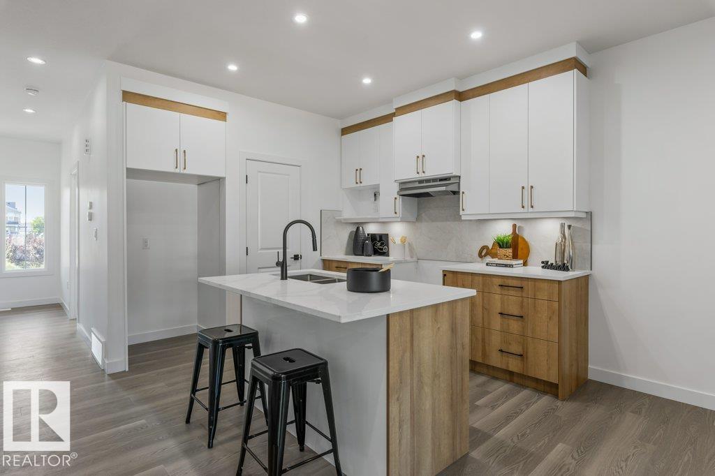 9824 106 Av, Morinville, Alberta  T8R 2P1 - Photo 6 - E4460538