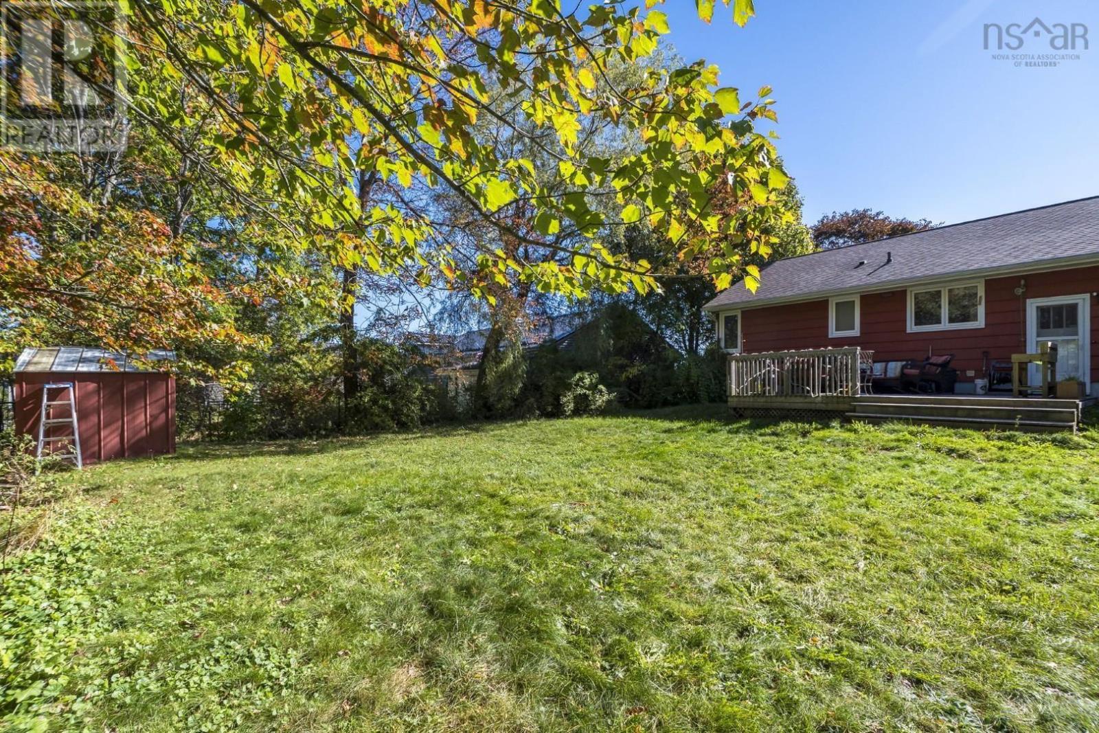 10 Ellenvale Avenue, Dartmouth, Nova Scotia  B2W 2W3 - Photo 39 - 202525966