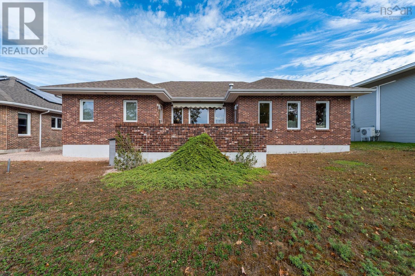 46 Stoneridge Court, Bridgewater, Nova Scotia  B4V 3T9 - Photo 38 - 202525924