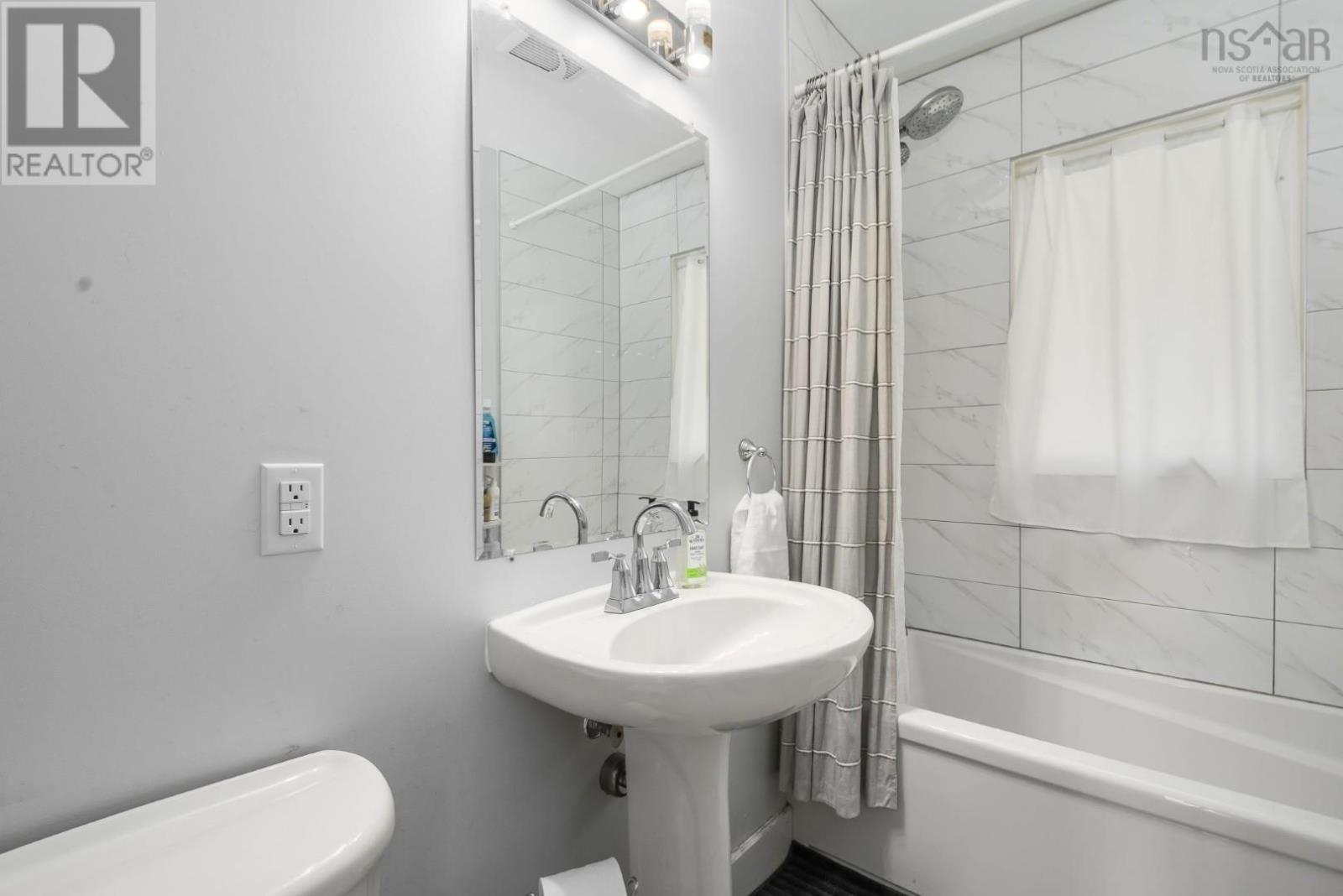 10 Ellenvale Avenue, Dartmouth, Nova Scotia  B2W 2W3 - Photo 22 - 202525966