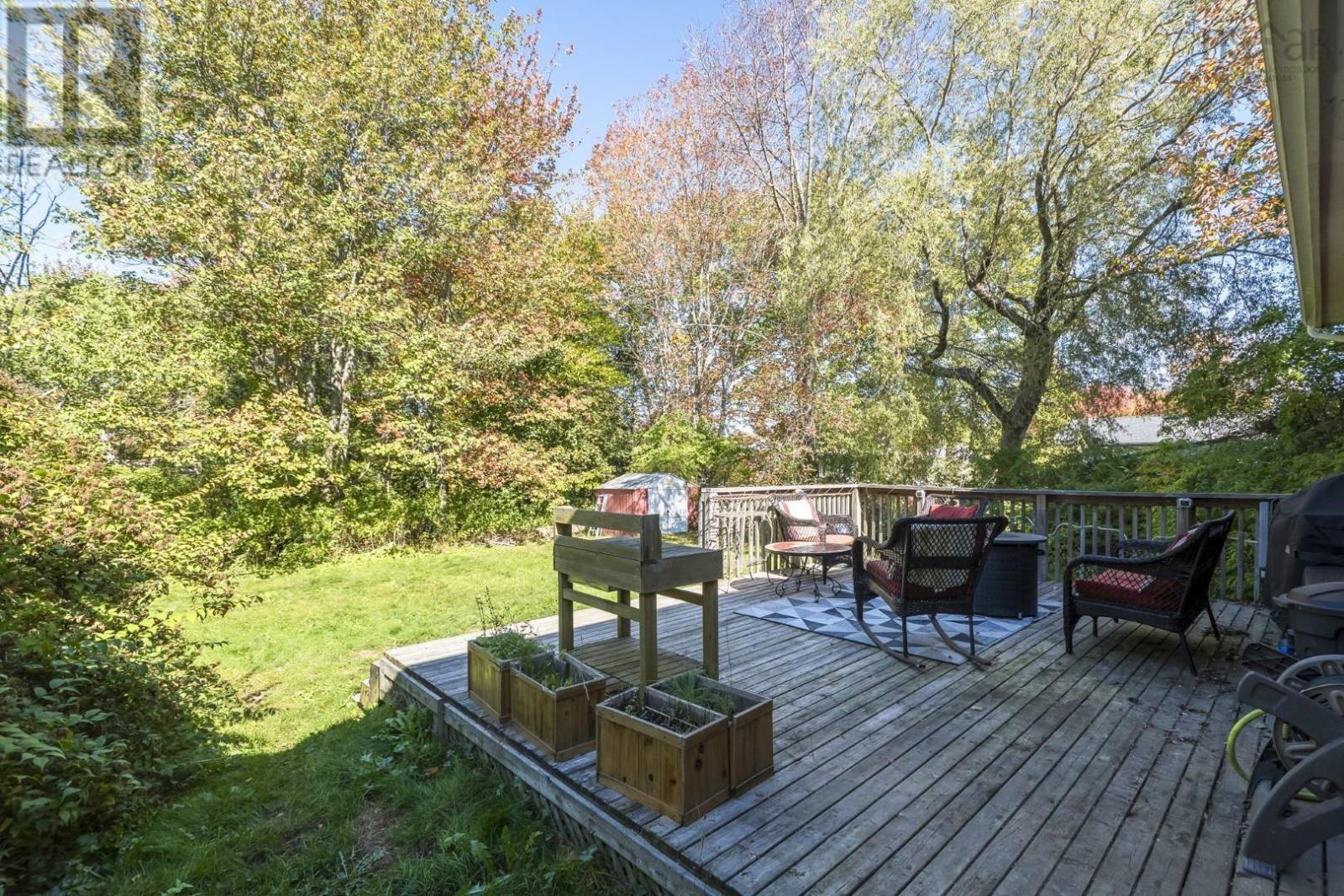 10 Ellenvale Avenue, Dartmouth, Nova Scotia  B2W 2W3 - Photo 41 - 202525966