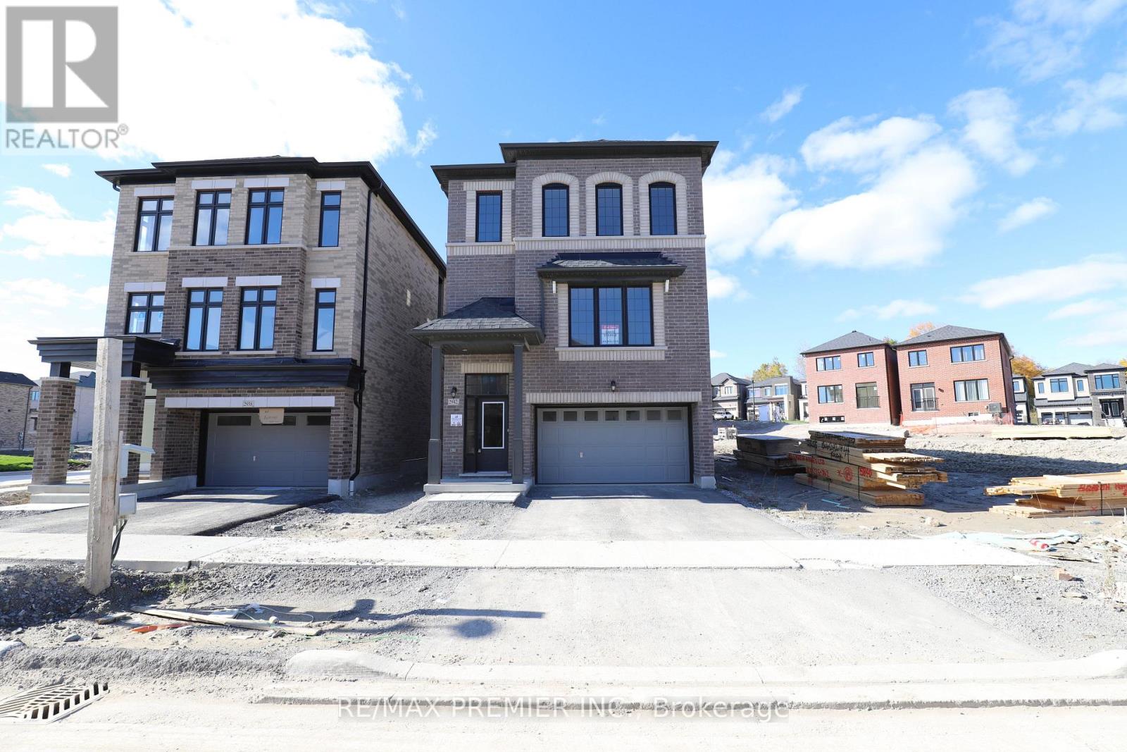 2942 Starlight Drive, Pickering, Ontario  L1X 0S1 - Photo 3 - E12447399