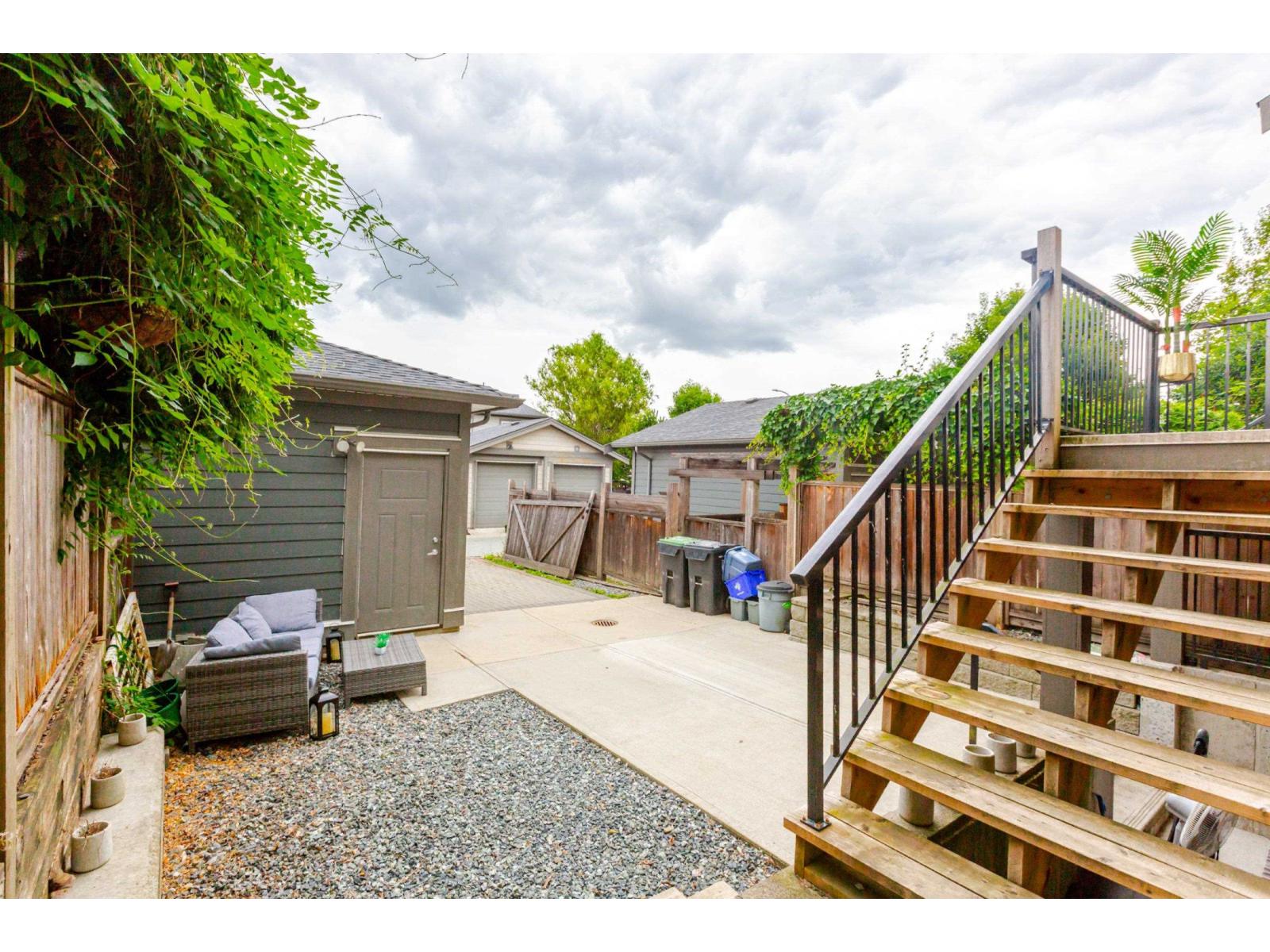 21081 80 Avenue Avenue, Langley, British Columbia  V2Y 0J4 - Photo 37 - R3063228